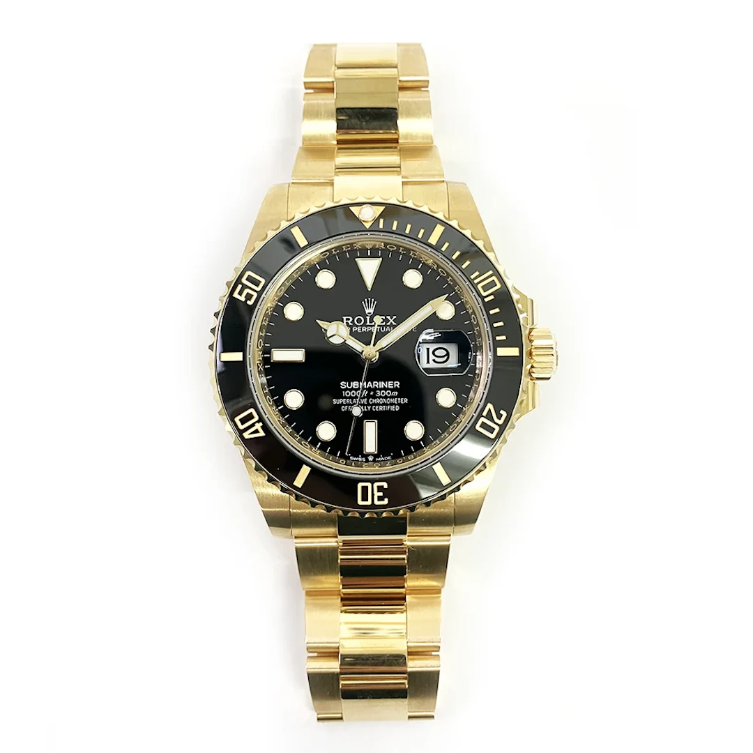 Rolex Submariner 18k Yellow Gold 126618LN Watch