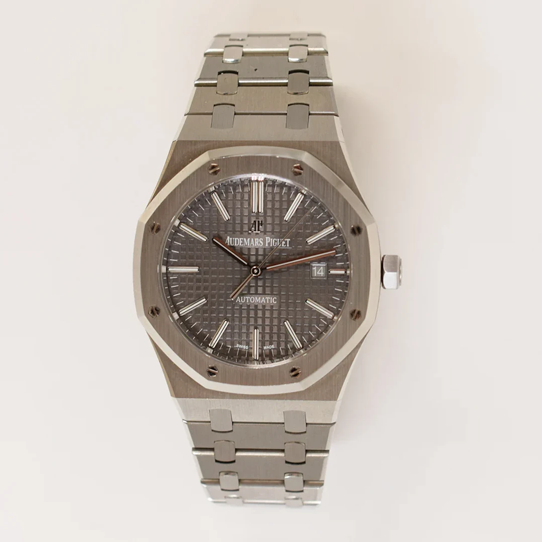 Audemars Piguet Royal Oak 15400ST.OO.1220ST.04