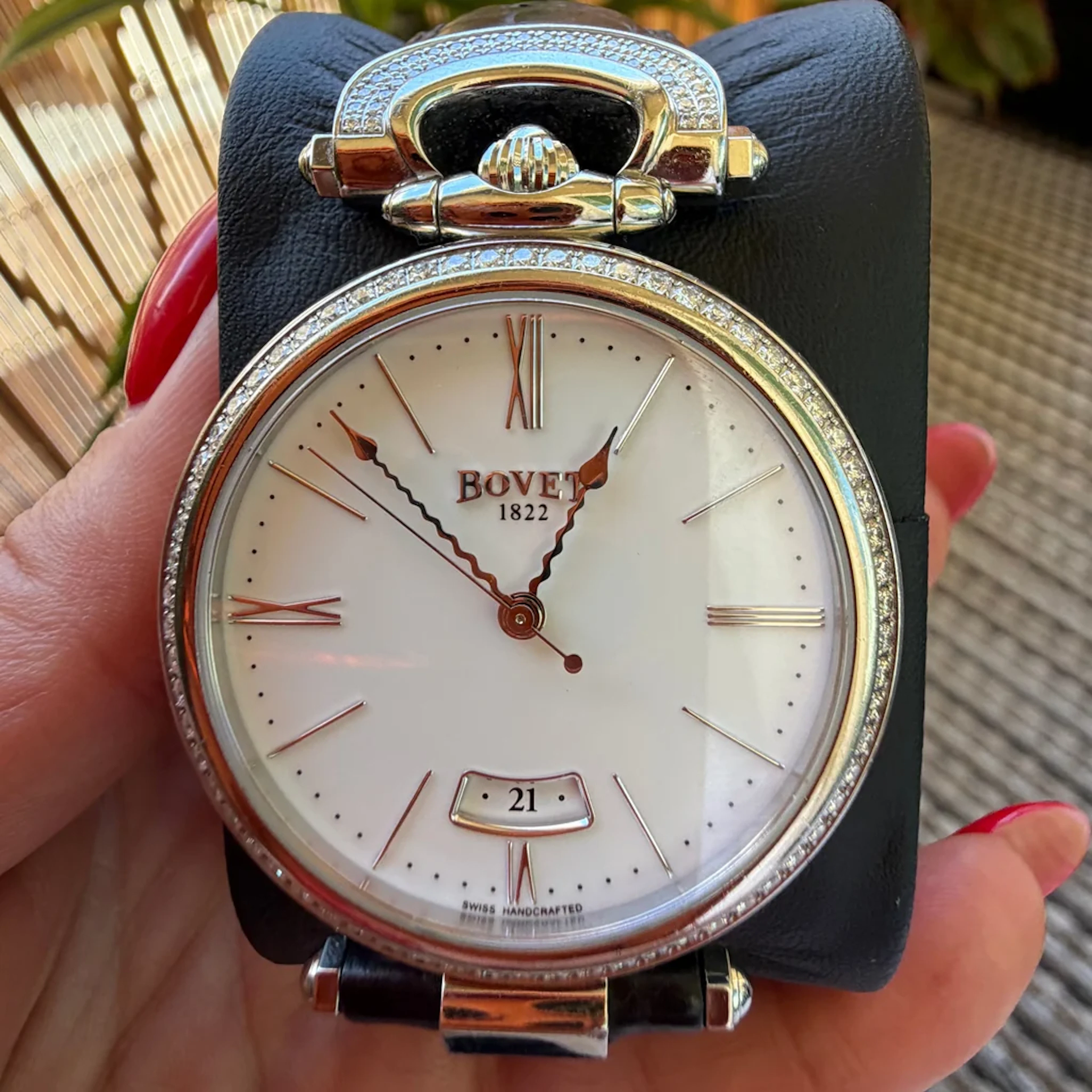Bovet 1822 Chateau de Motiers CMS001-SD12 Ladies Diamond Watch
