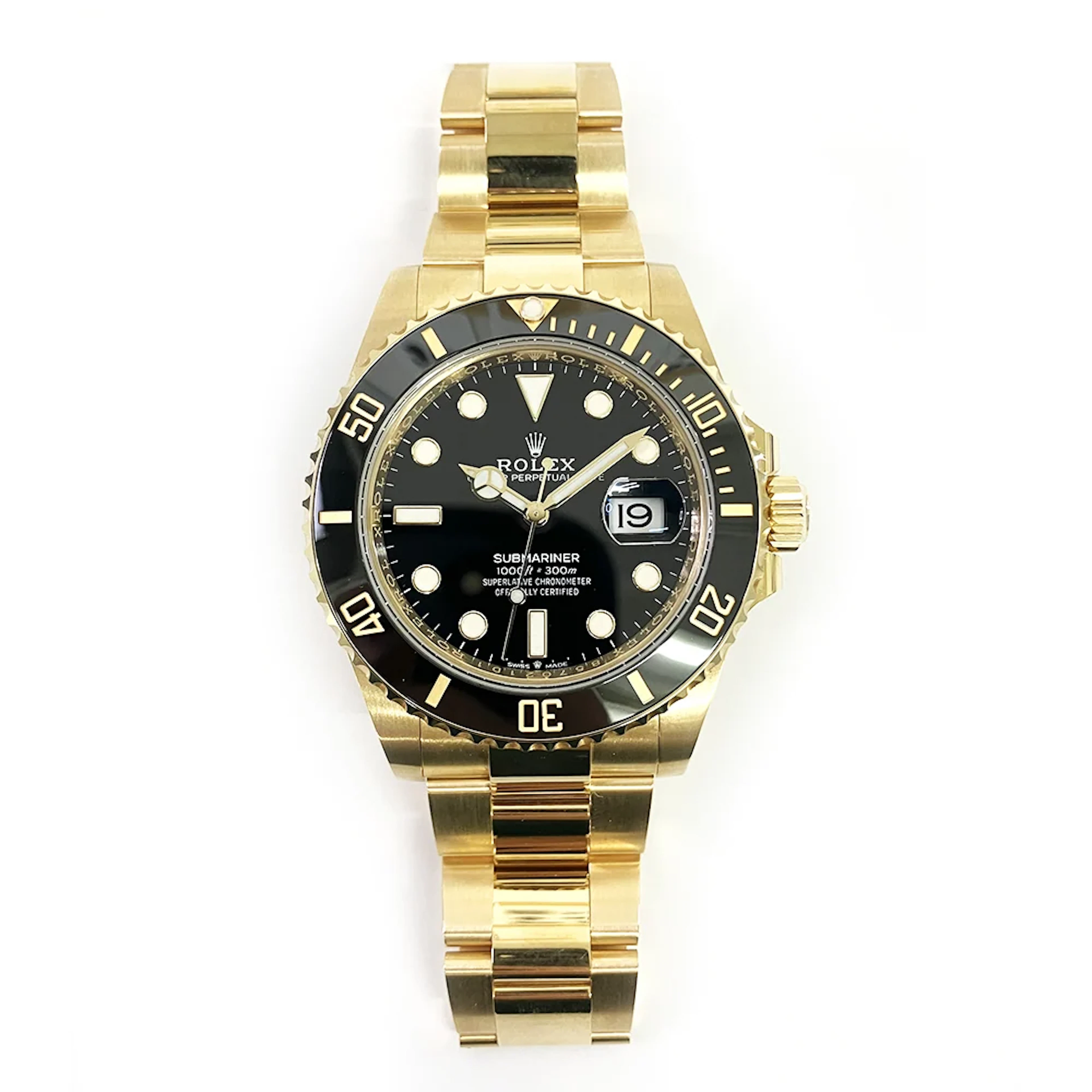 Rolex Submariner 18k Yellow Gold 126618LN Watch