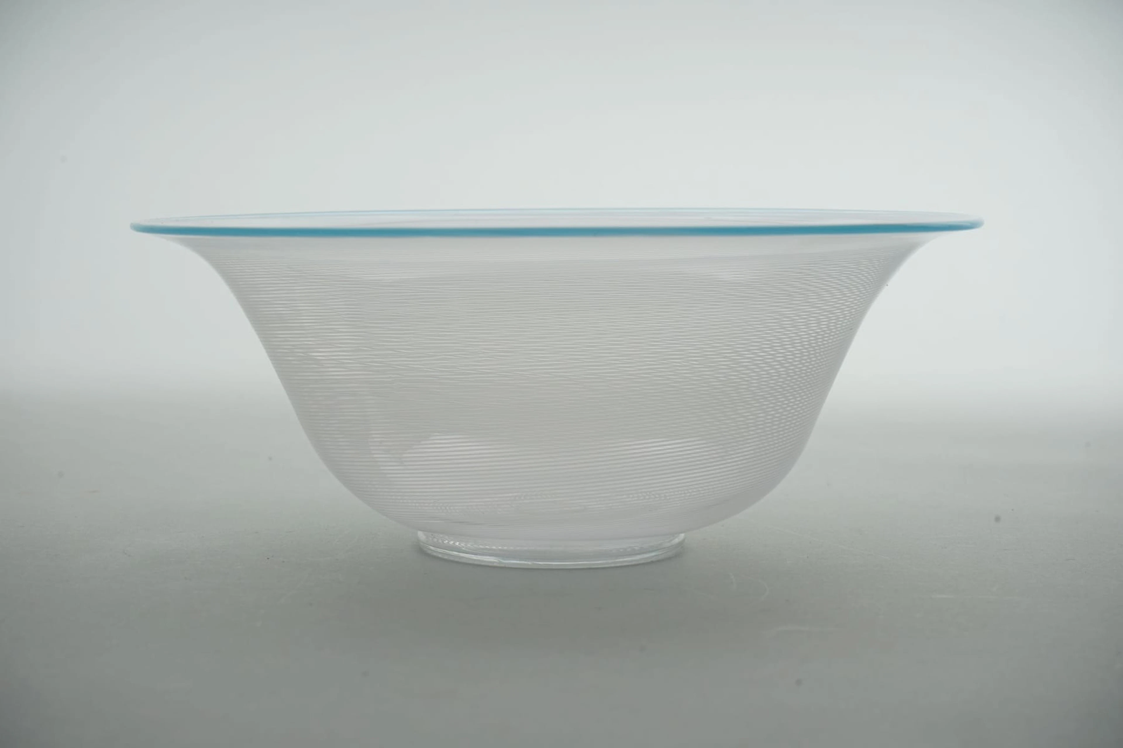 BAROVIER & TOSO, MURANO, signeerattu malja, filigraanilasia, yksityiskokoelma