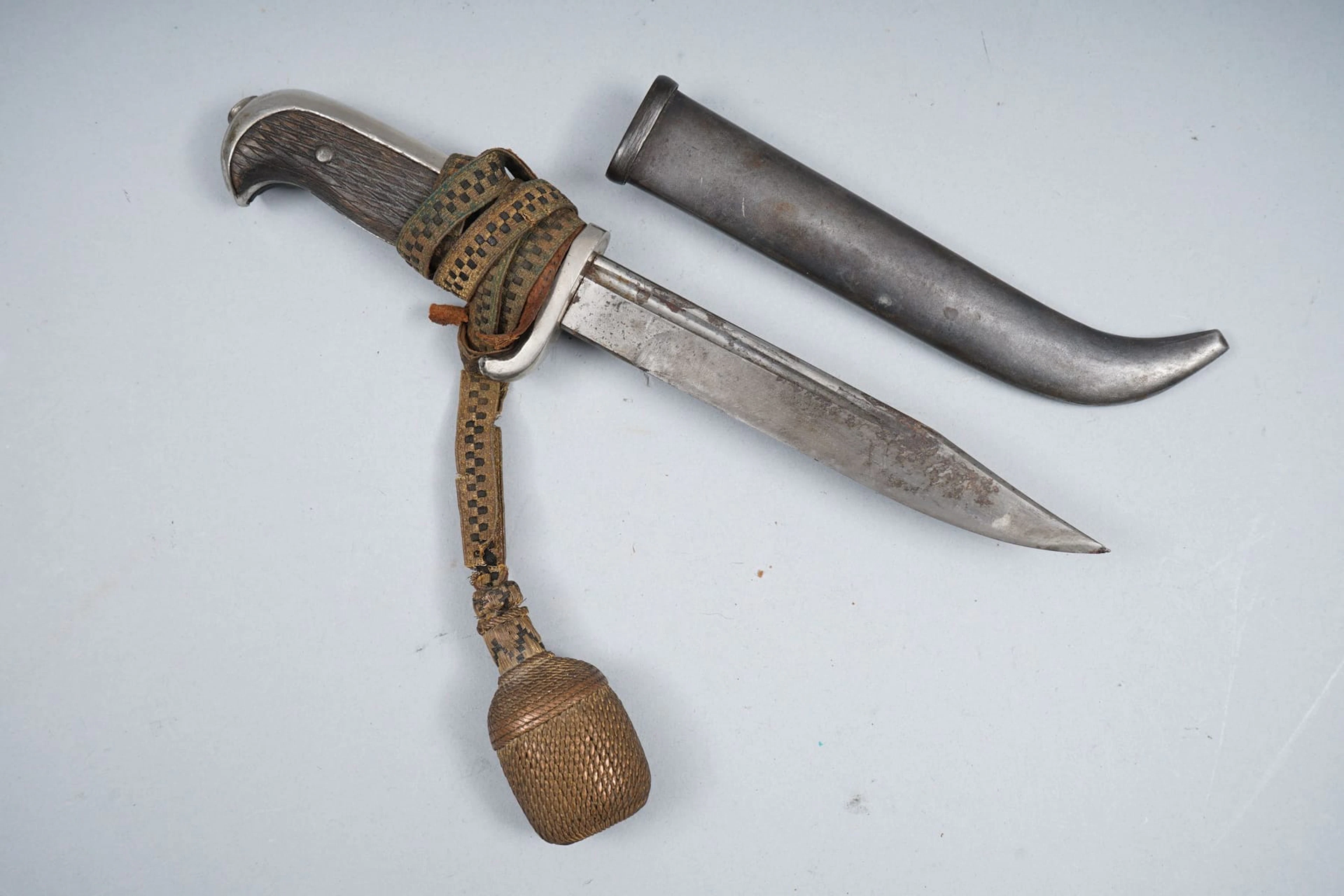 AKSELI GALLEN-KALLELA, puukkopistin m/19 ja portepee, Jääkäri-Evestiluutnanti