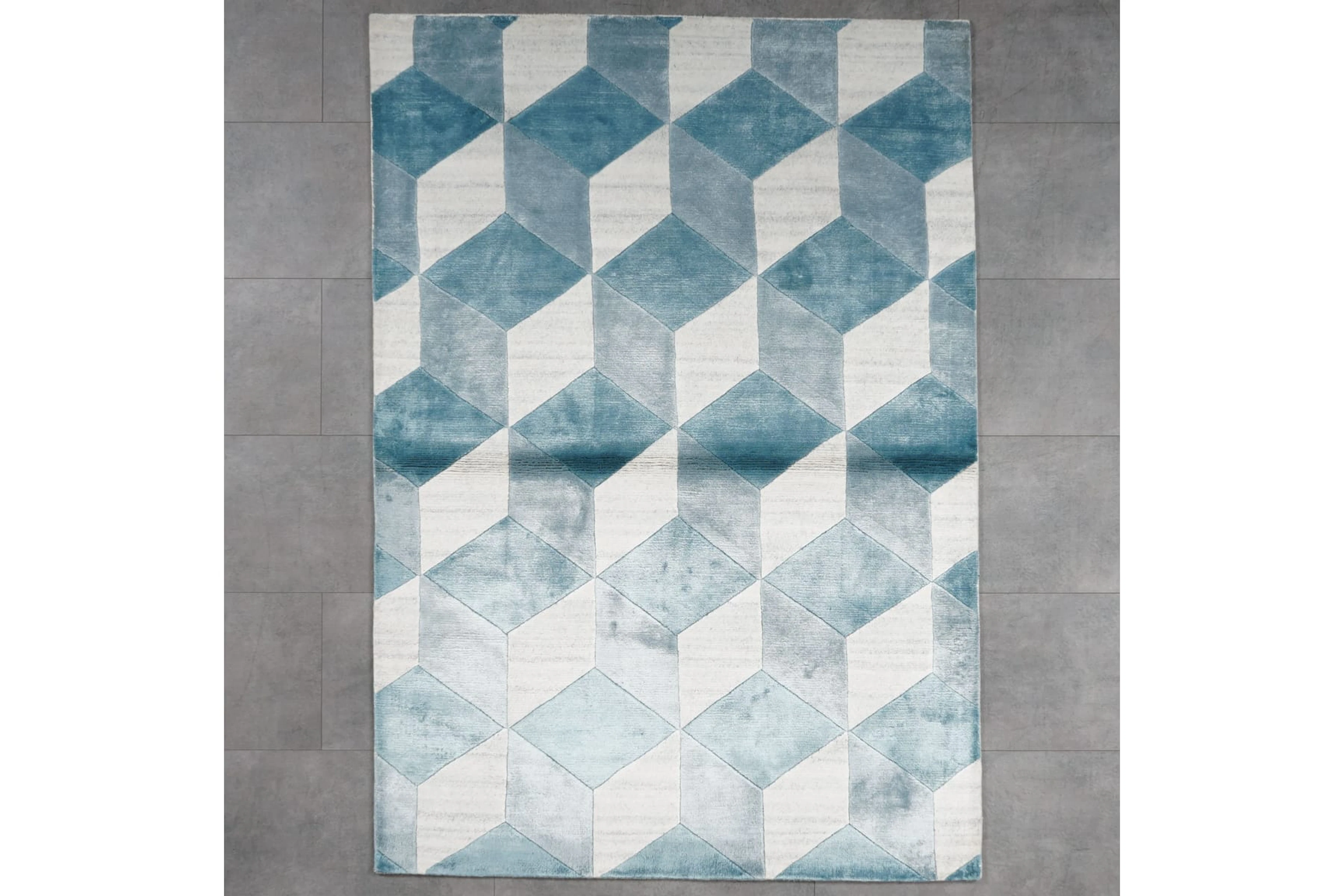 Käsinsolmittu matto, 176 x 123 cm, Intia