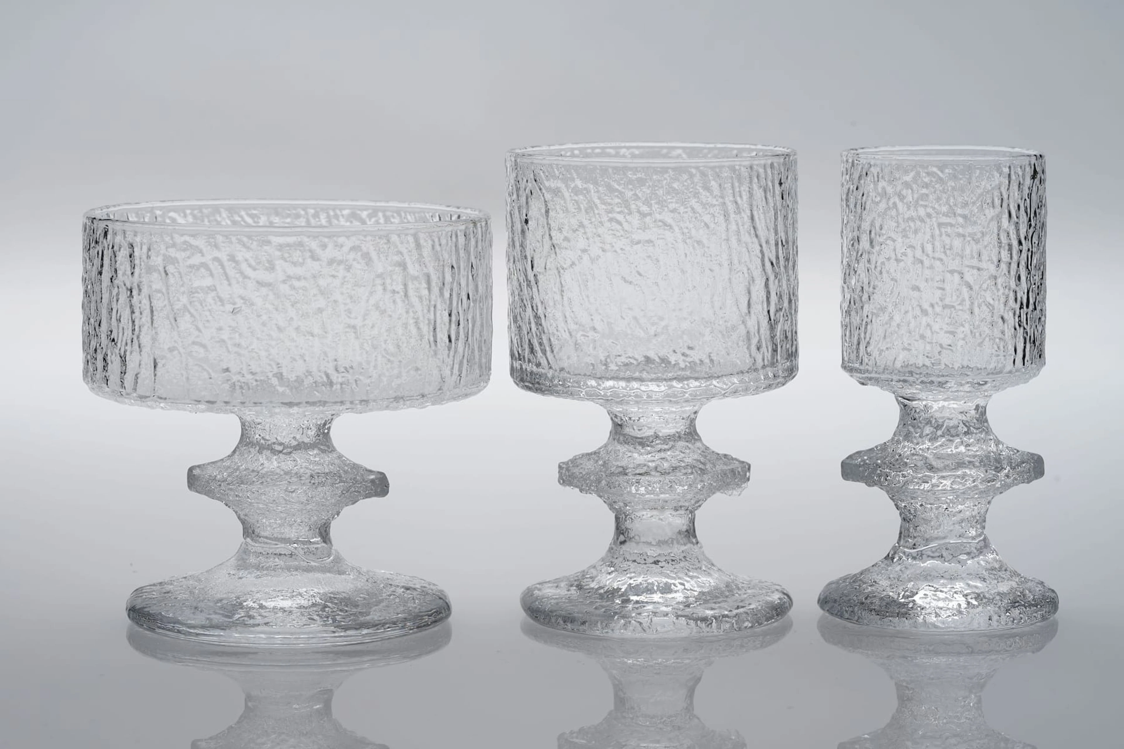 16 kpl, TIMO SARPANEVA, IITTALA, "Senaattori", jälkiruokamaljoja