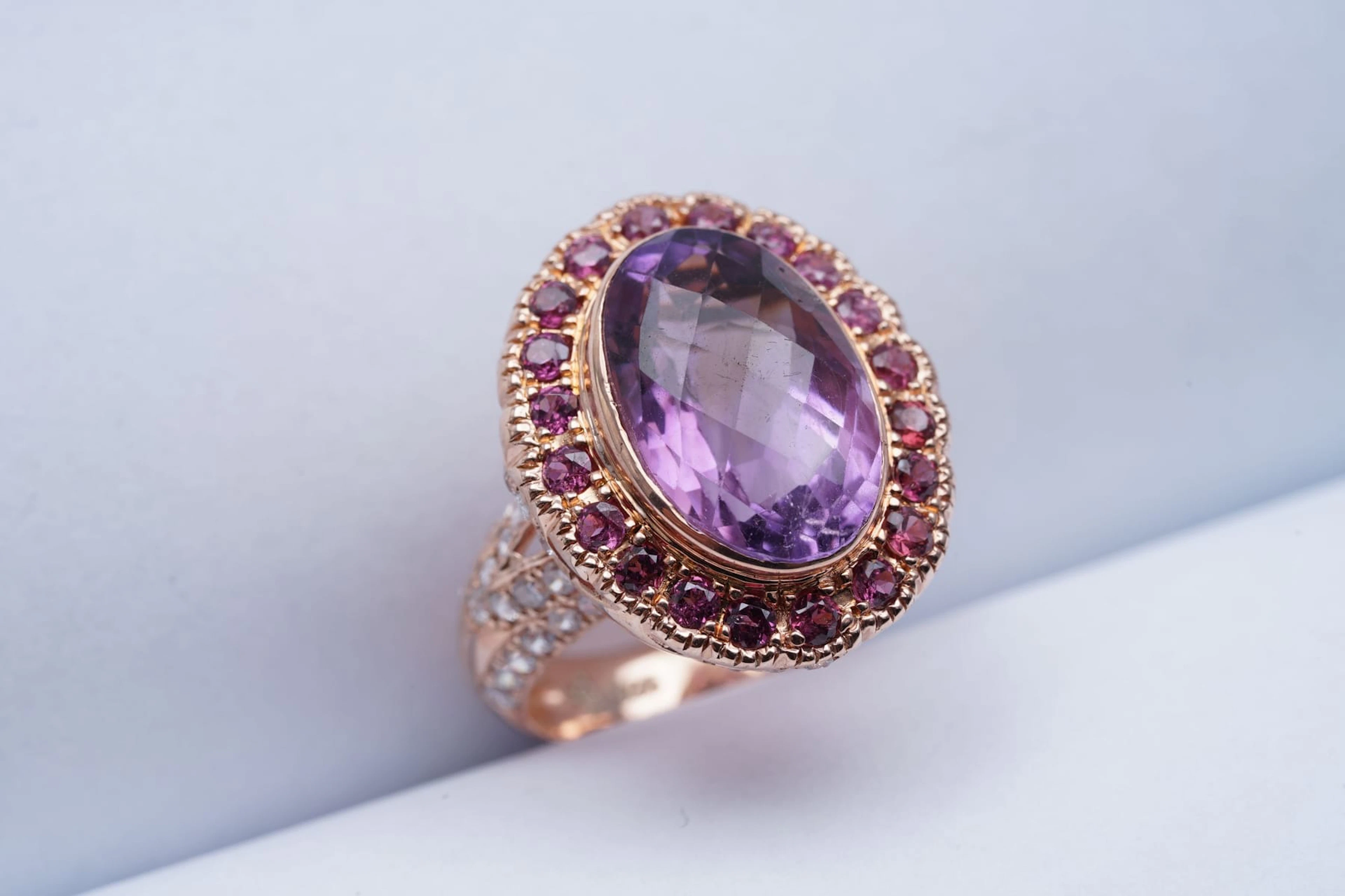 (3009) RING Pink SILVER 925 / 1000 AMETHYSTES white TOPAZES