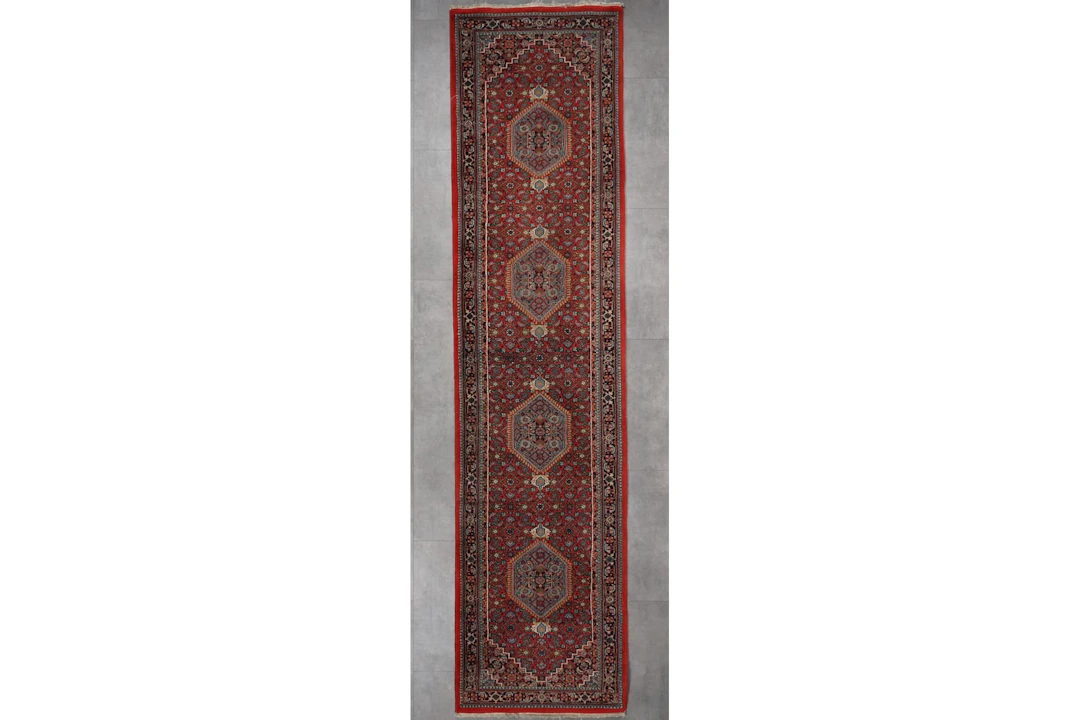 Käsinsolmittu matto, 351 x 85 cm