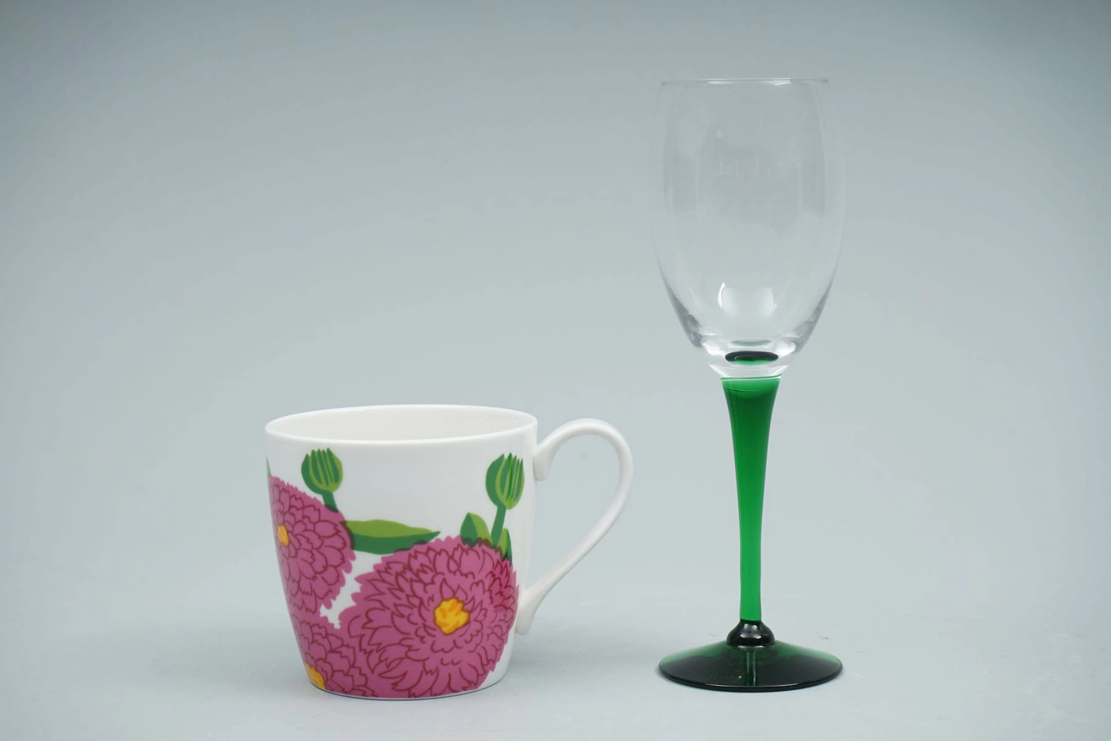 4+4 kpl, MARIMEKKO ja NUUTAJÄRVI