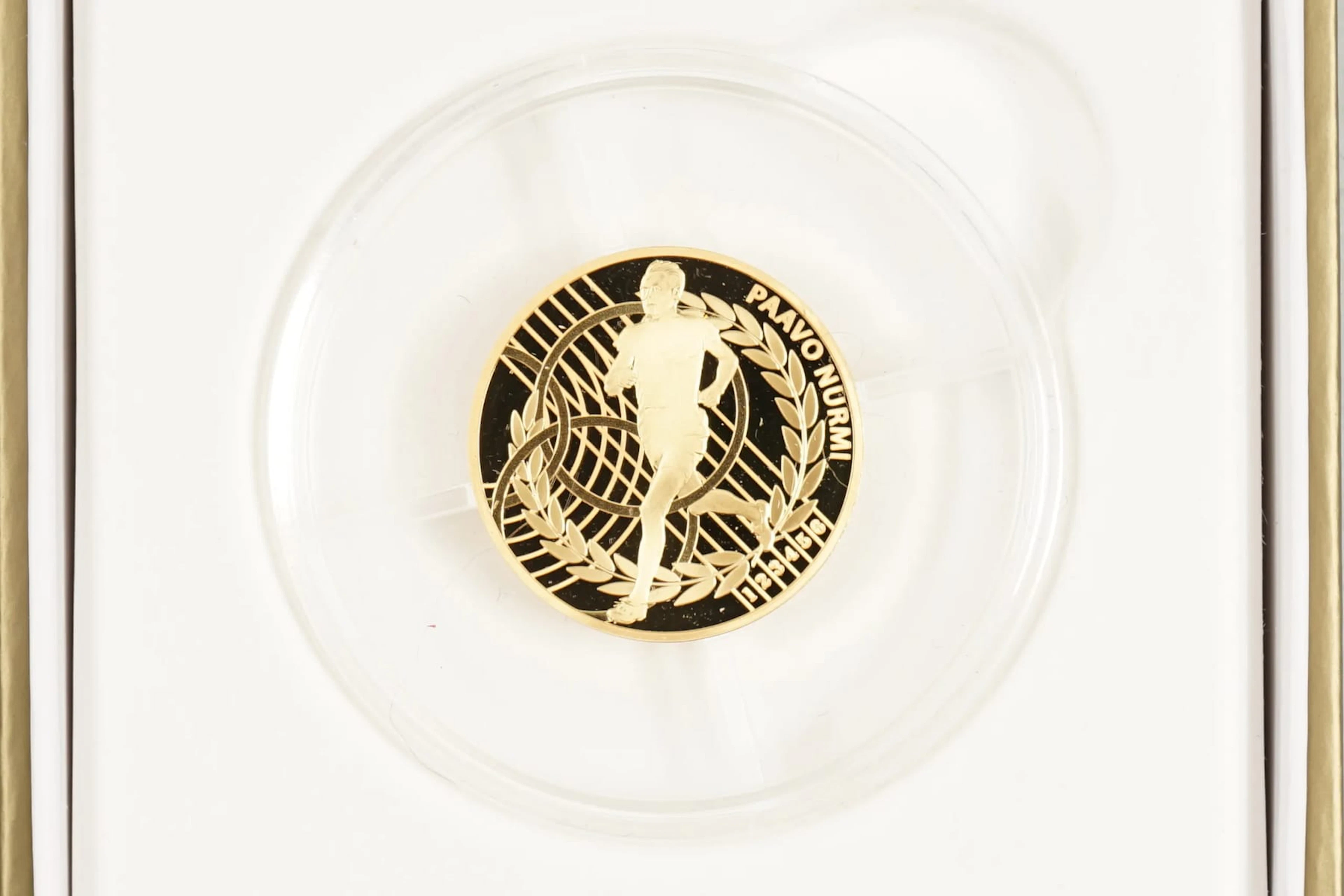 50€ kultakolikko, 100 ANS Vlll Olympiade Paris 1924, Paavo Nurmi