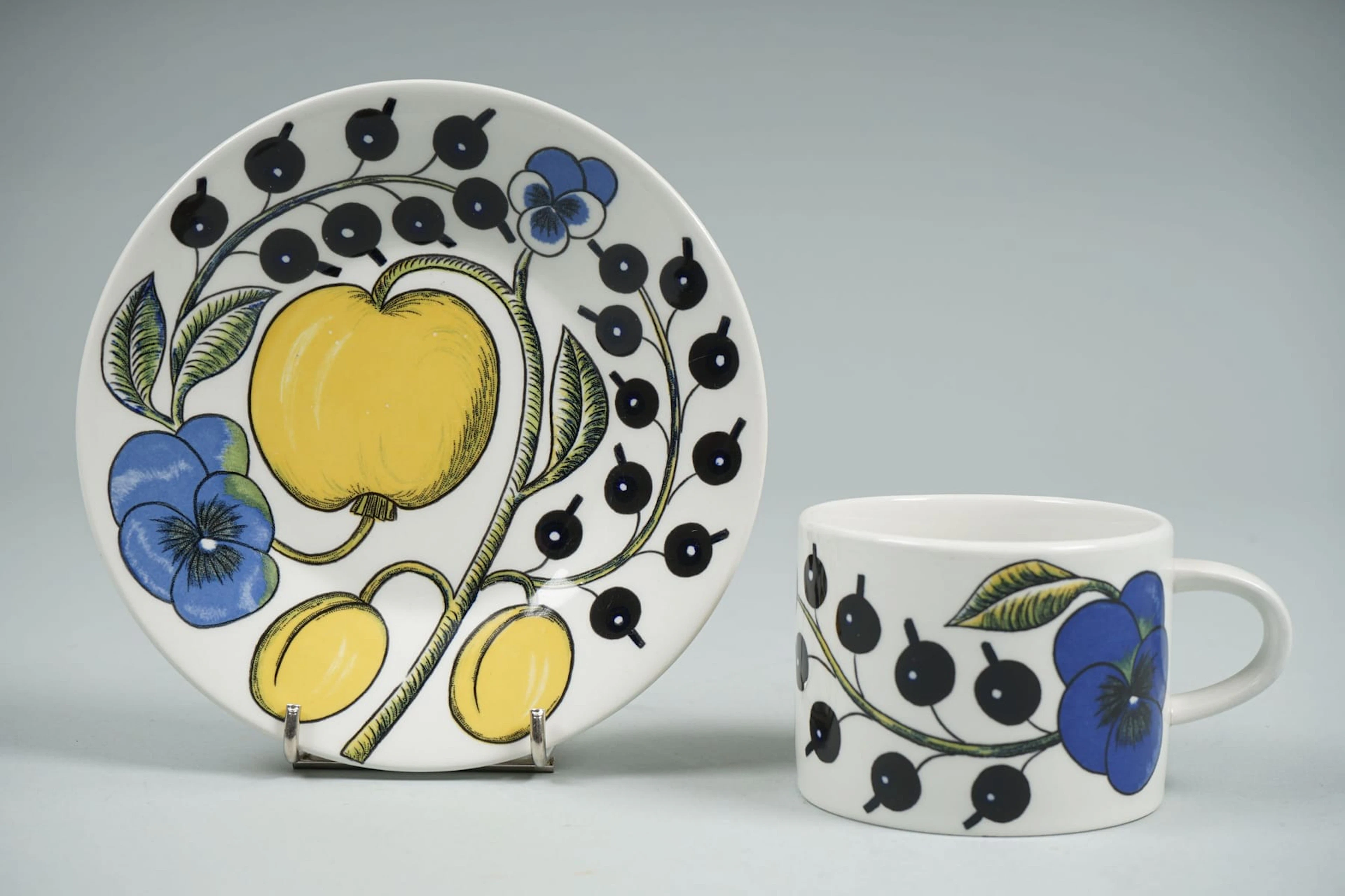 19-osaa BIRGER KAIPIAINEN, ARABIA, "Paratiisi", 1970-luku