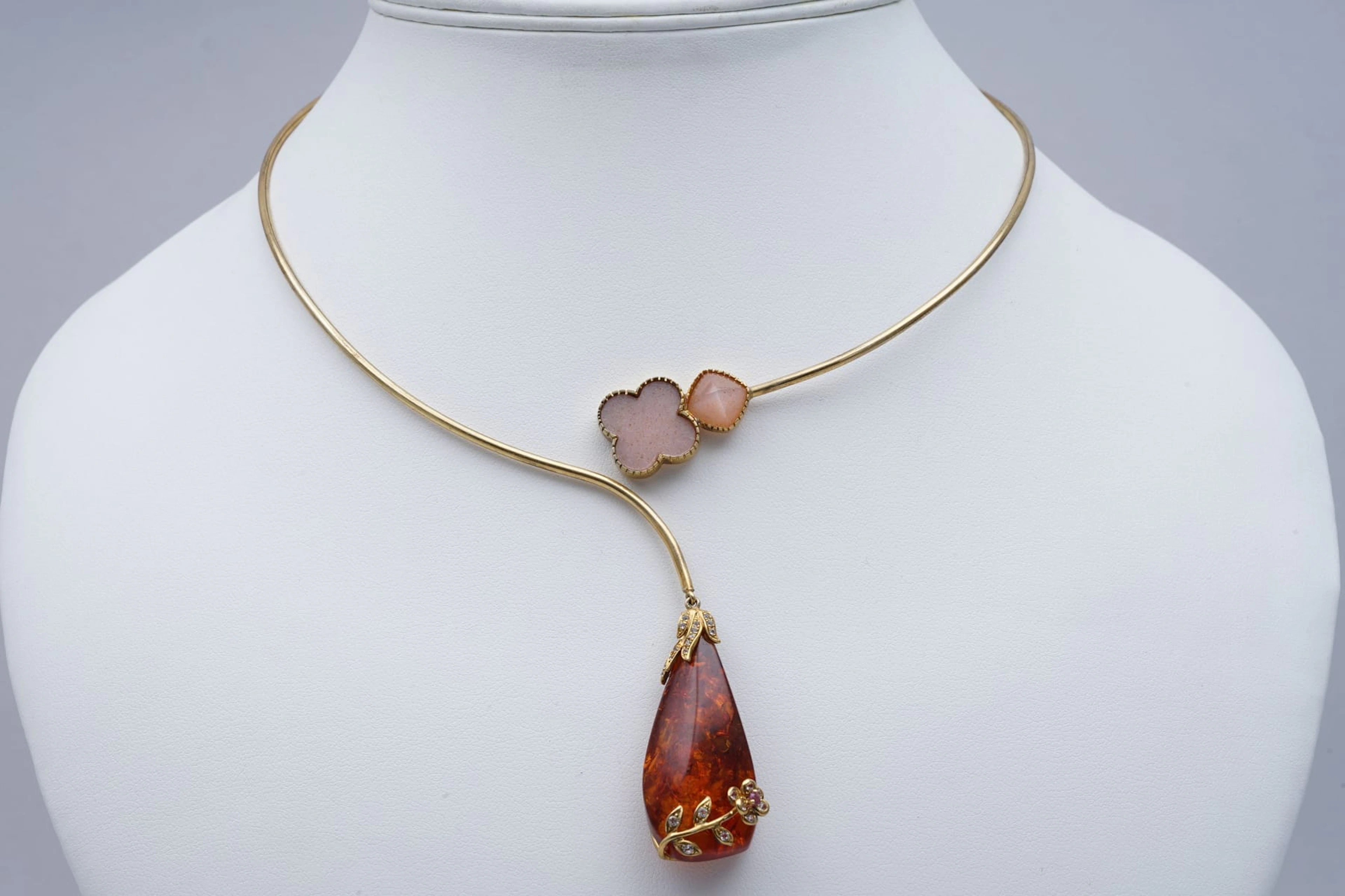(3244) NECKLACE yellow SILVER 925 / 1000 natural FELDSPAR AMBER white
