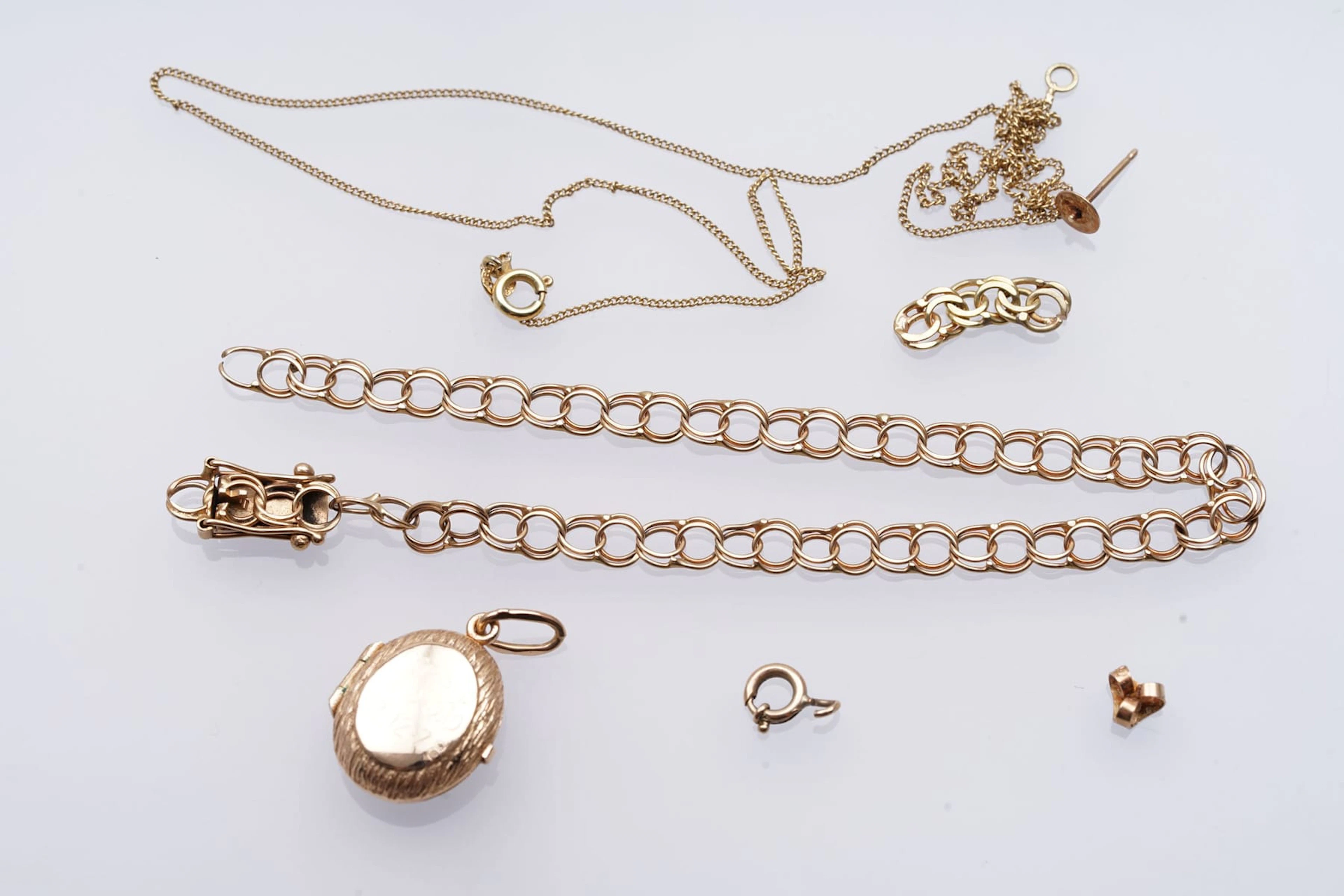 Kultaa 14 k, 9,5 g