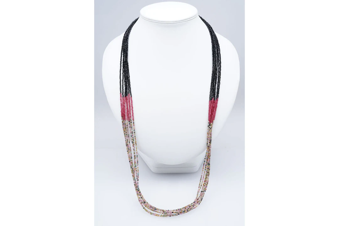 (3330) NECKLACE 7 rows black SPINELS RUBIES TOURMALINES CLASP yellow