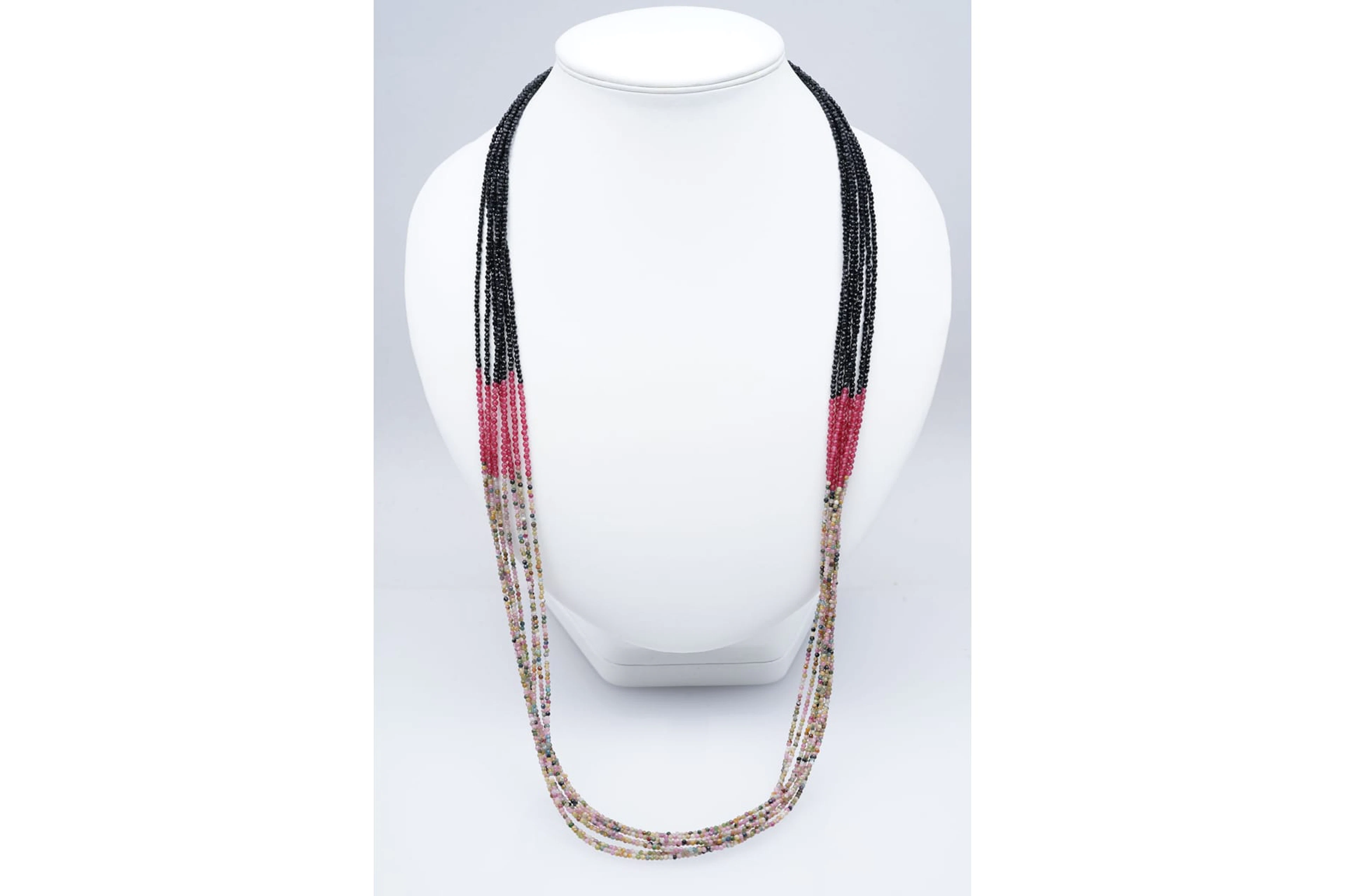 (3330) NECKLACE 7 rows black SPINELS RUBIES TOURMALINES CLASP yellow