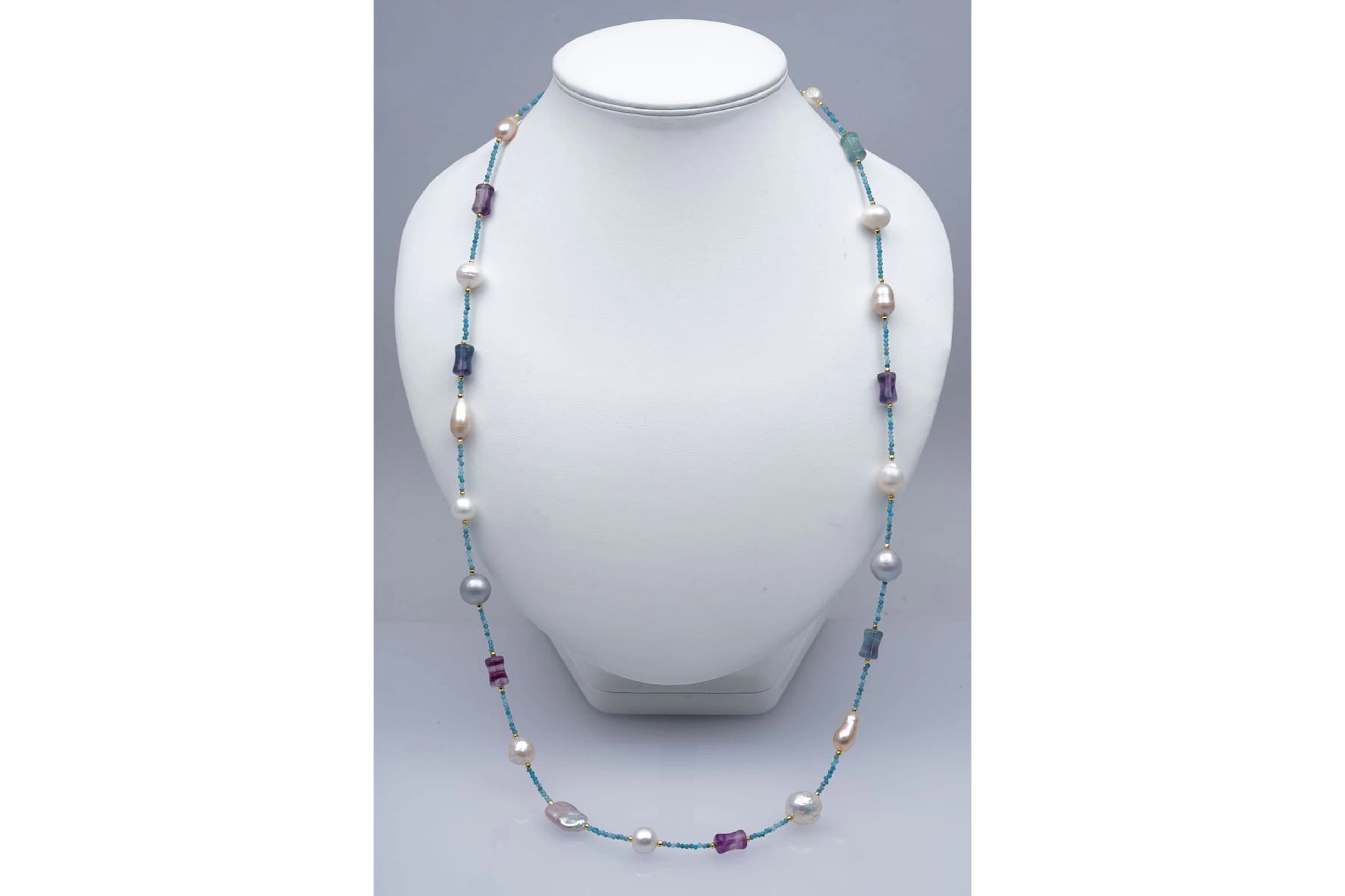 (3328) NECKLACE baroque PEARLS ( 8 to 14 mm ) FLUORITES APATITES .
