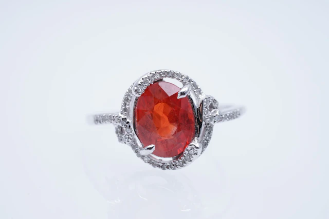 RING white GOLD 375 / 1000 orange SAPPHIRE ( 2,54 ) DIAMONDS ( 0,17