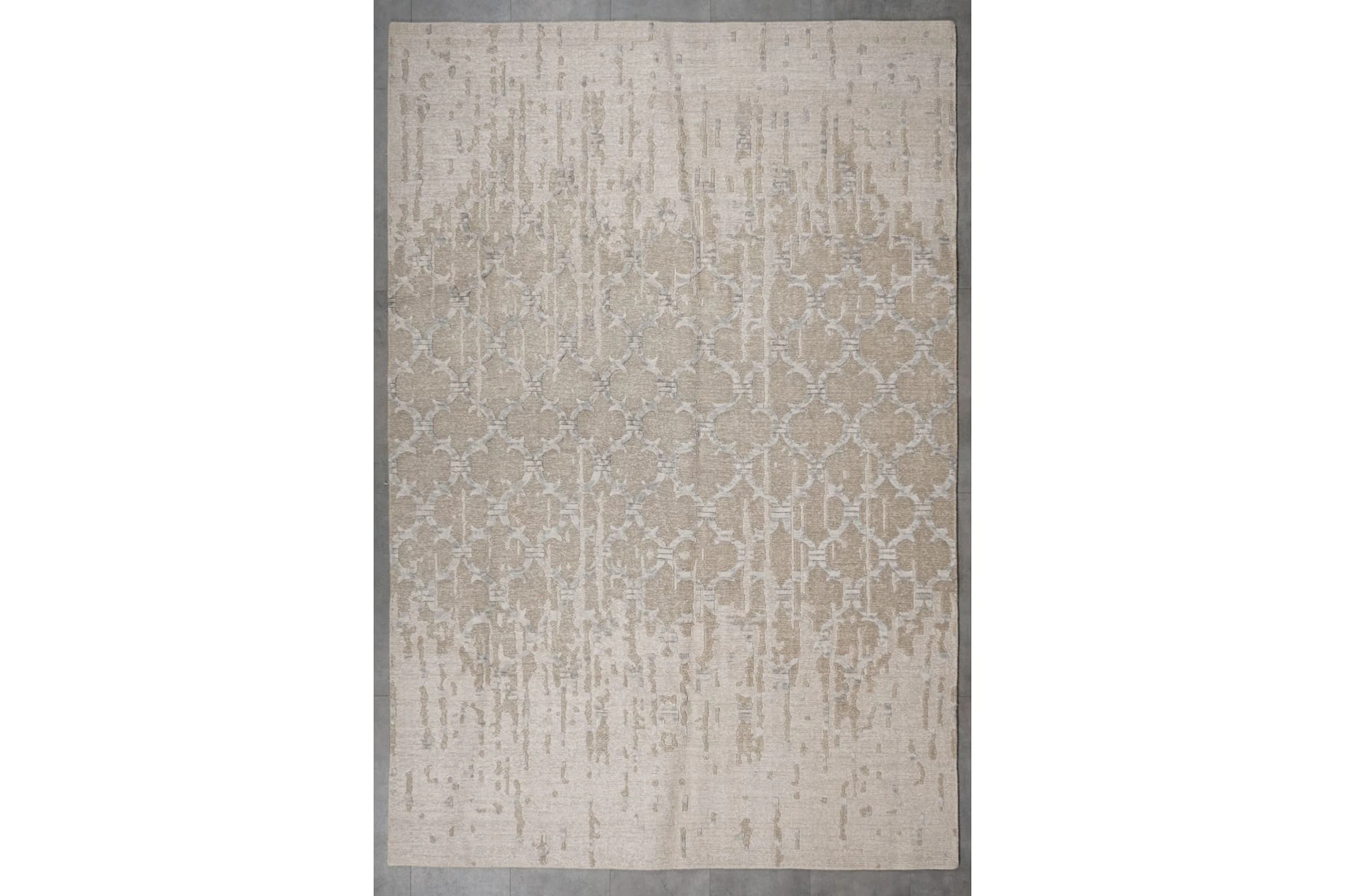Käsinsolmittu matto, 272 x 183 cm, Intia