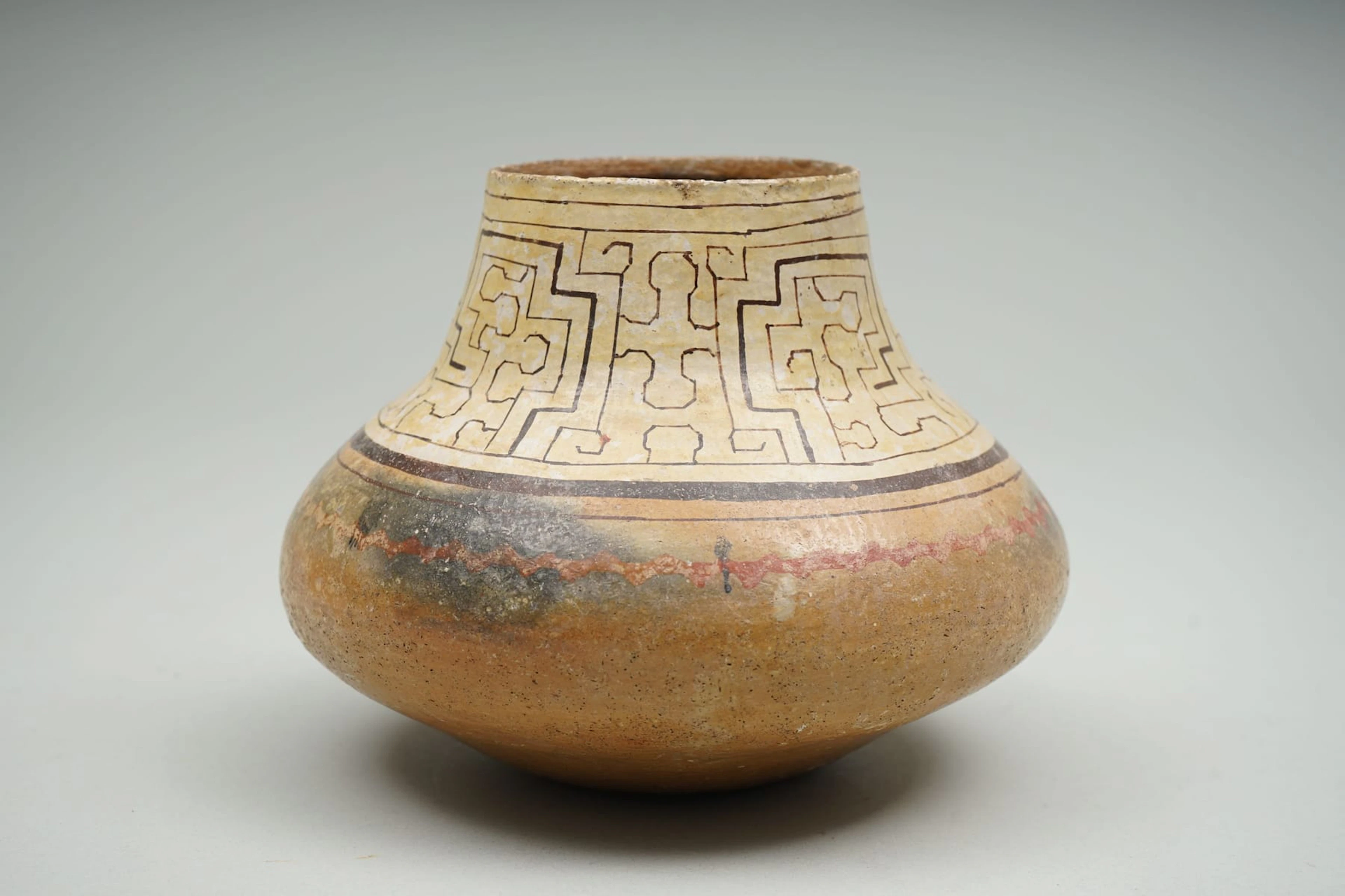 Shipibo-keramiikka-astia, Peru