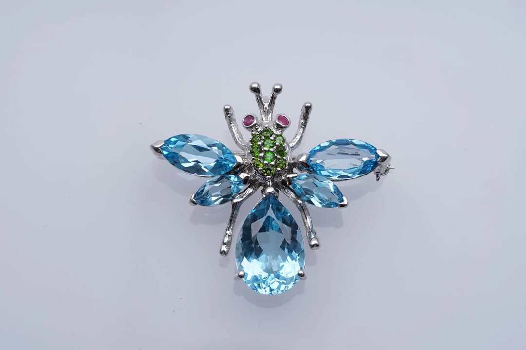 (3345) BROCH " bee " SILVER 925 / 1000 blue TOPAZES chrome TOURMALINES RUBIES
