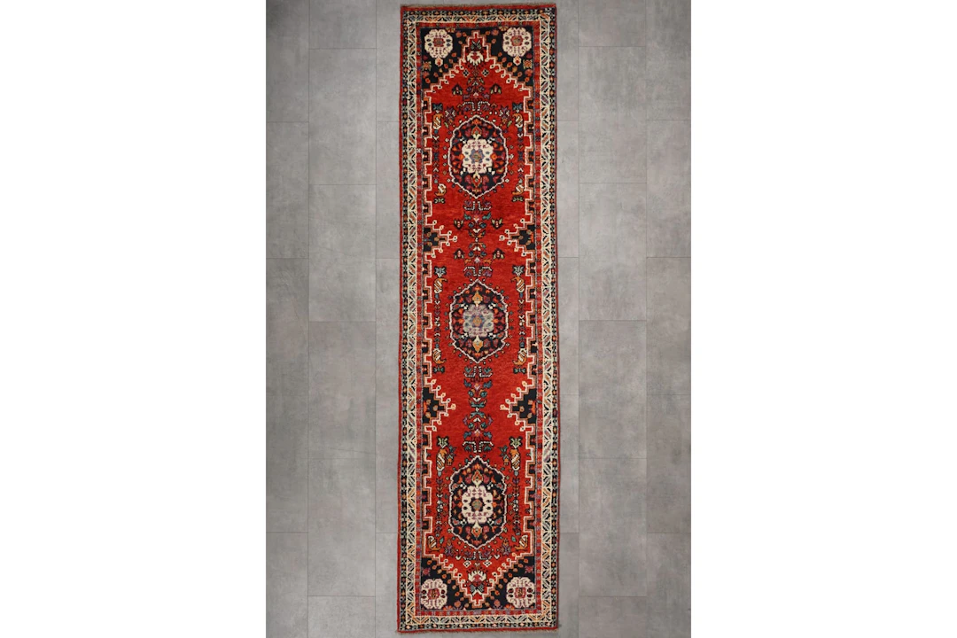 Käsinsolmittu matto, 295 x 75 cm, Sherazi