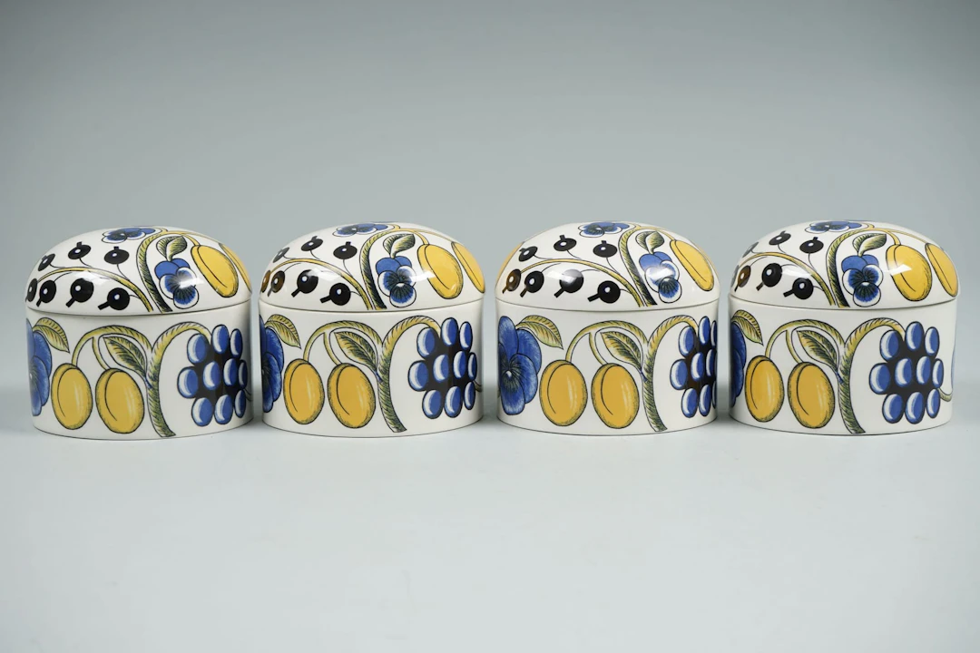 4 kpl BIRGER KAIPIAINEN, ARABIA, "Paratiisi", 1970-luku