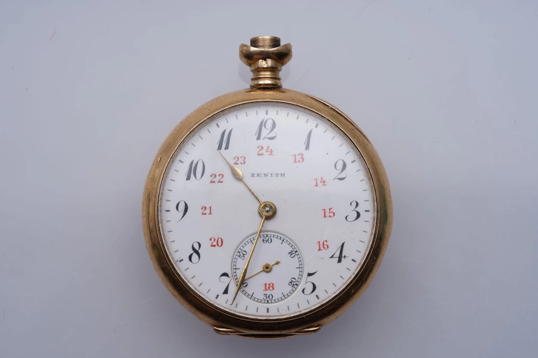 ZENTIH GRAND PRIX PARIS 1900, kaulakello, kultaa