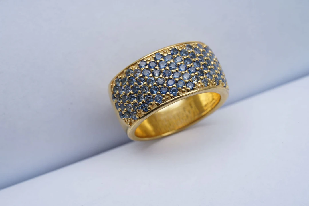 (3163) RING yellow SILVER 925 / 1000 SAPPHIRES