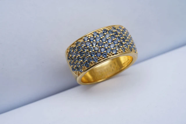(3163) RING yellow SILVER 925 / 1000 SAPPHIRES