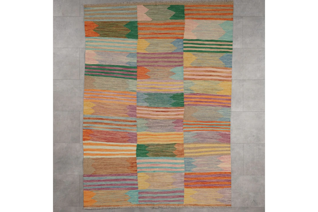 Kudottu matto, 204 x 148 cm, Kelim