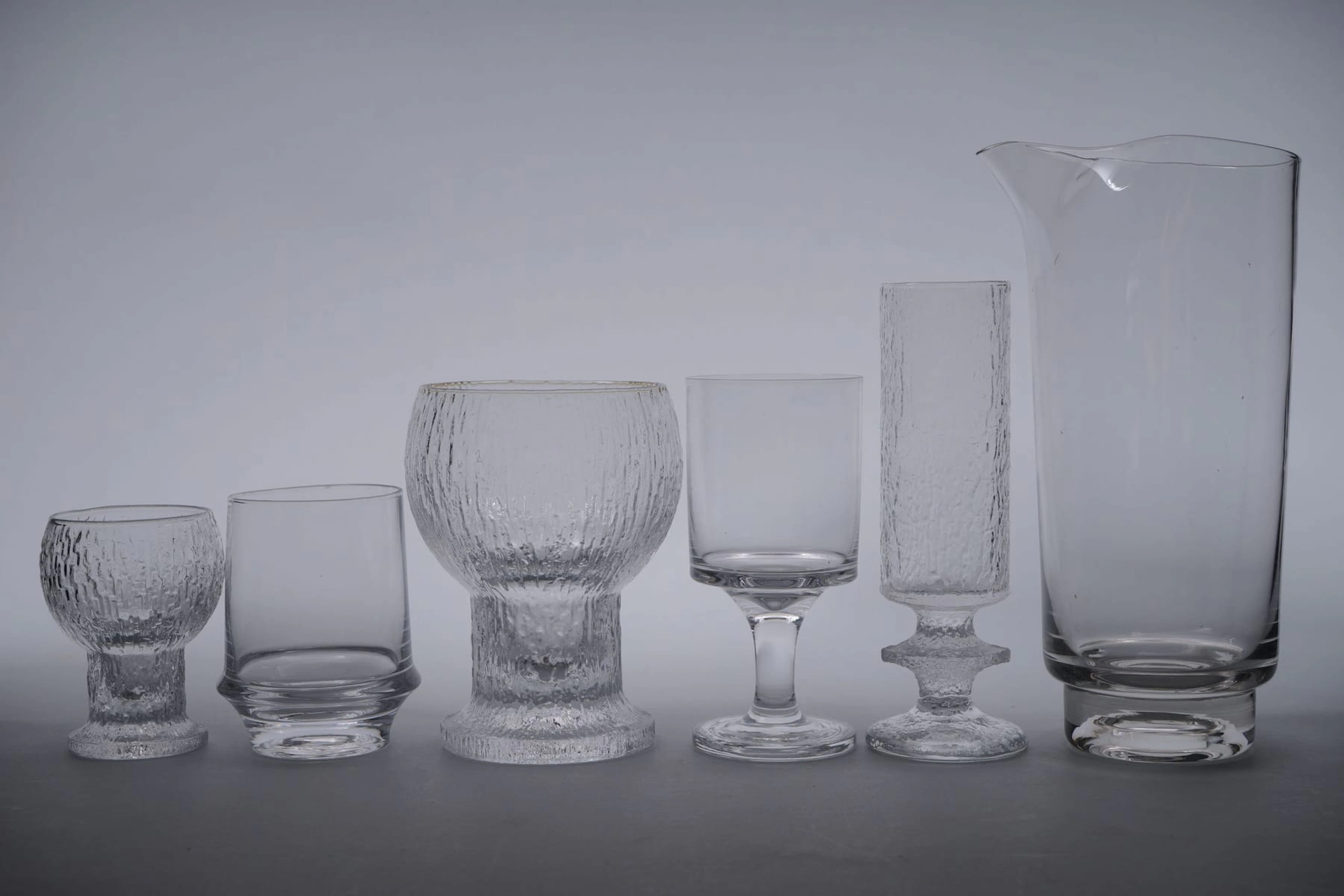 23 kpl, TAPIO WIRKKALA, ja TIMO SARPANEVA, IITTALA
