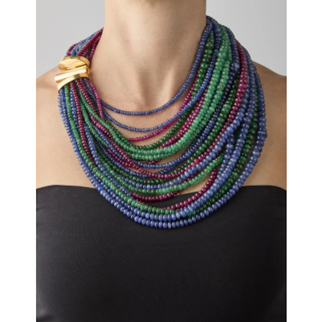 * Collana multifili di boule di zaffiri, rubini e smeraldi a scalare