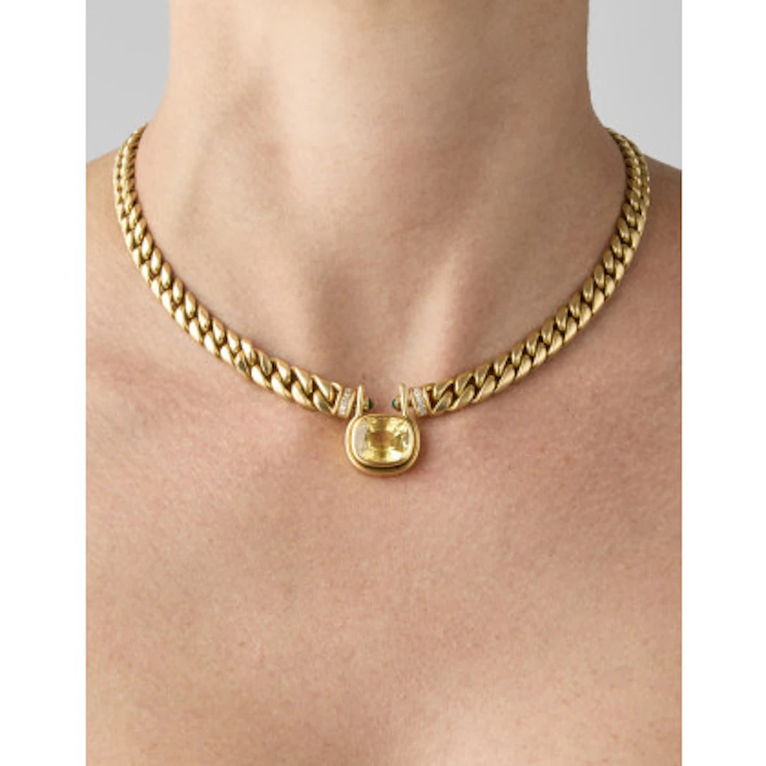 BULGARI Collier in oro giallo a maglia groumette con zaffiro giallo
