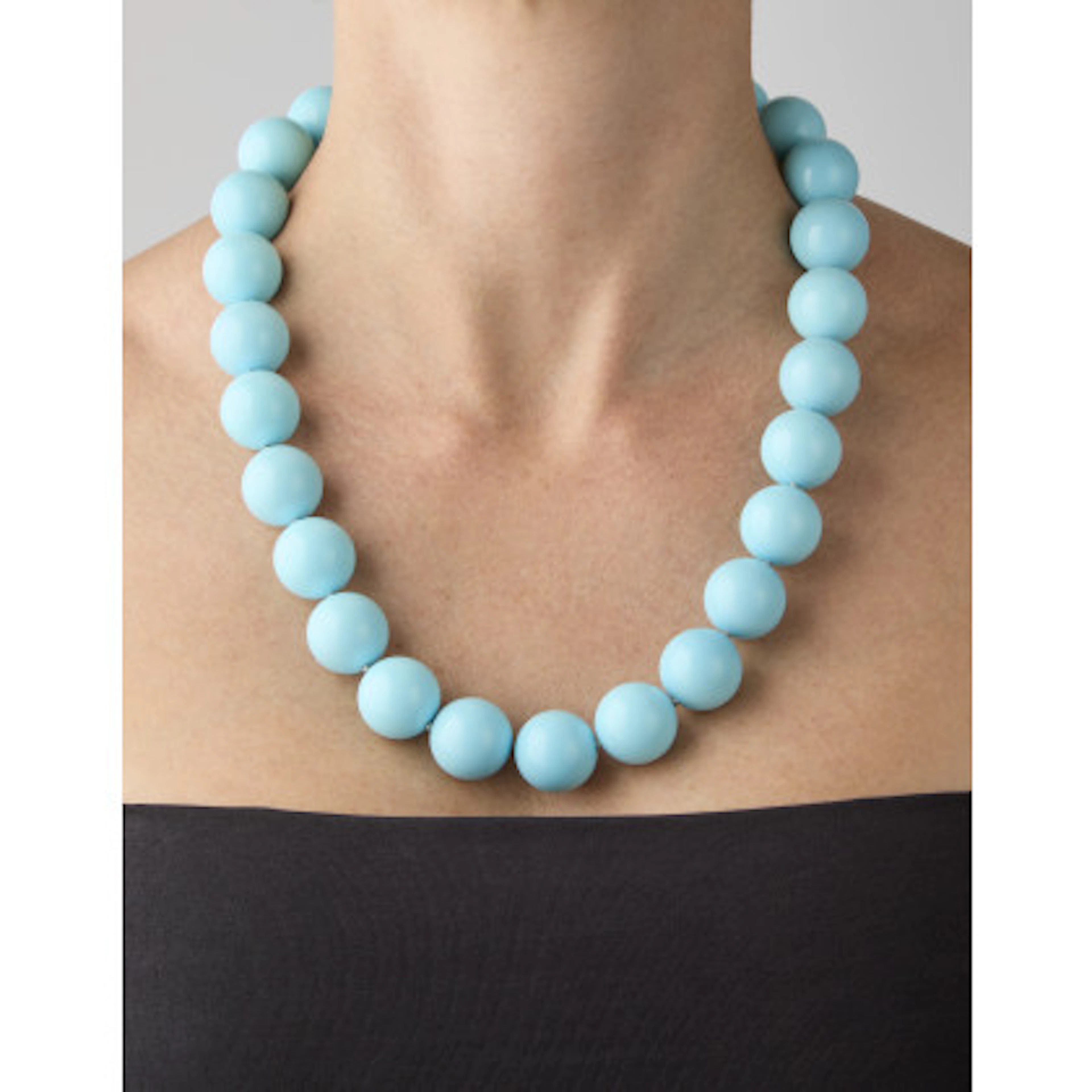 * Collana di boule di turchese di mm 20,10 circa con chiusura in oro