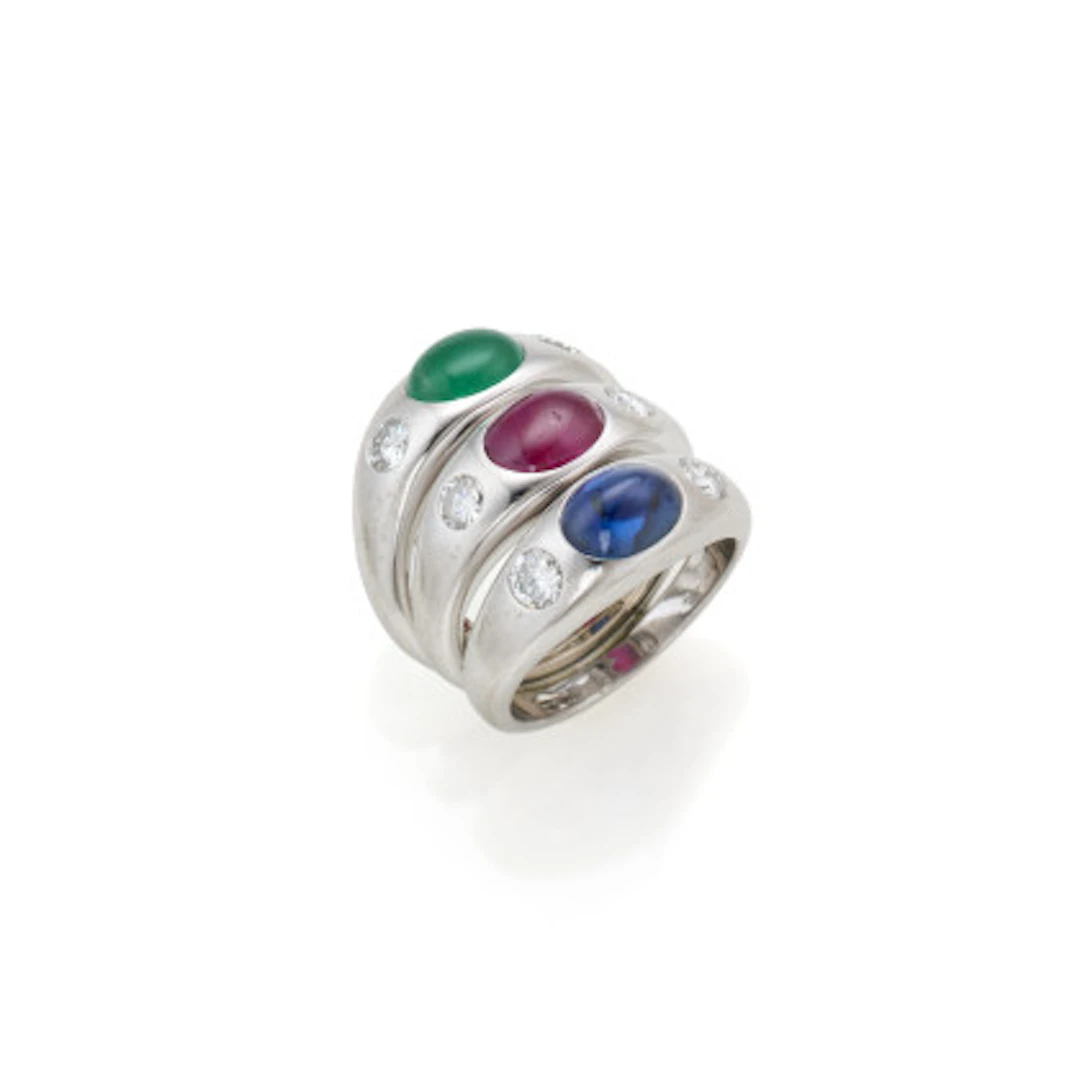 * Anello a fascia in oro bianco e diamanti tondi per complessivi ct.