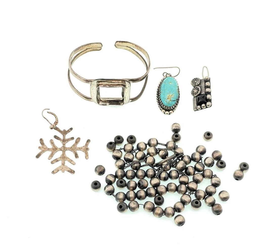 103 GRAMS OF STERLING SILVER SCRAP JEWELRY LOT