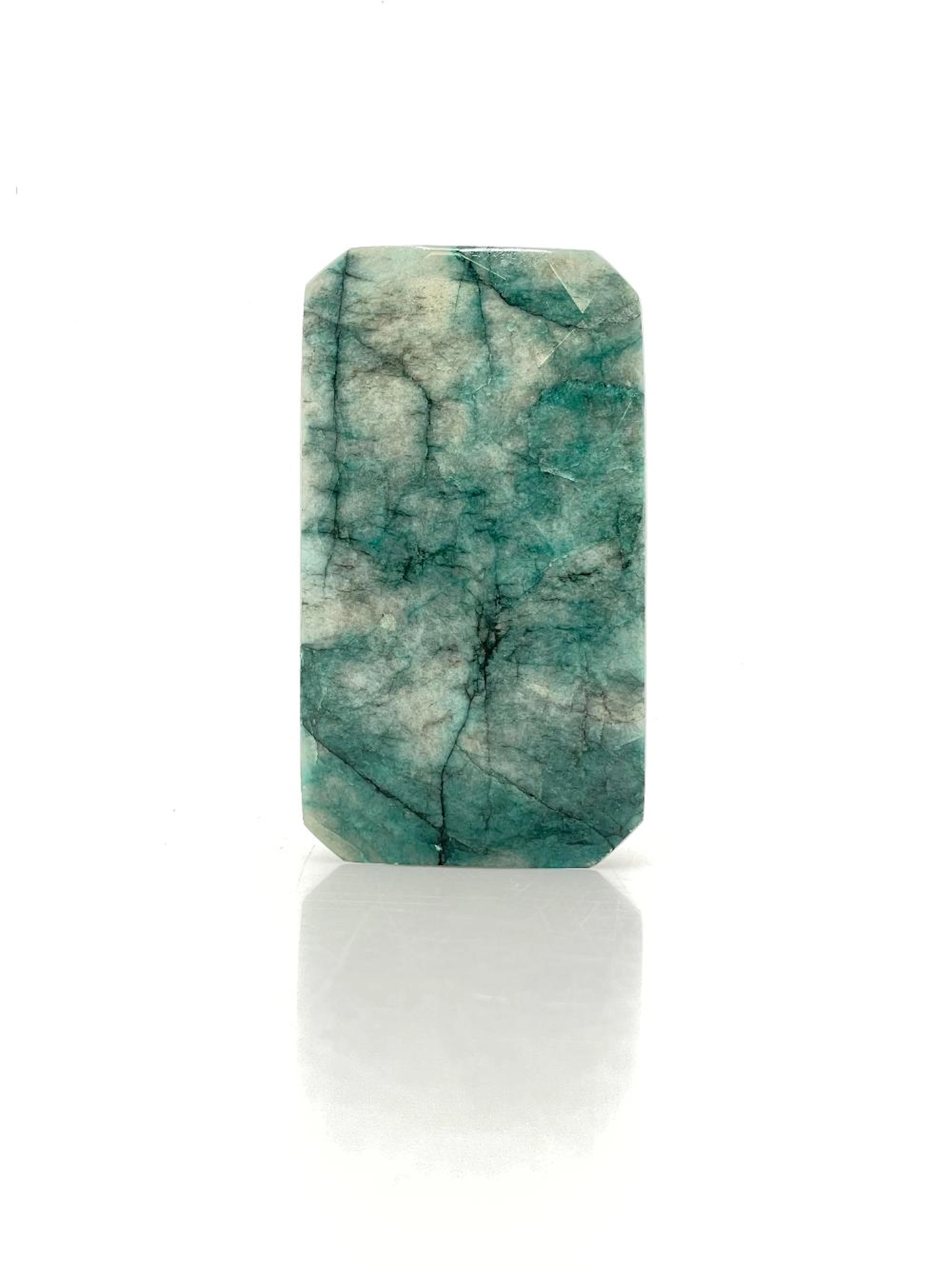 876.55CT EMERALD GEMSTONE