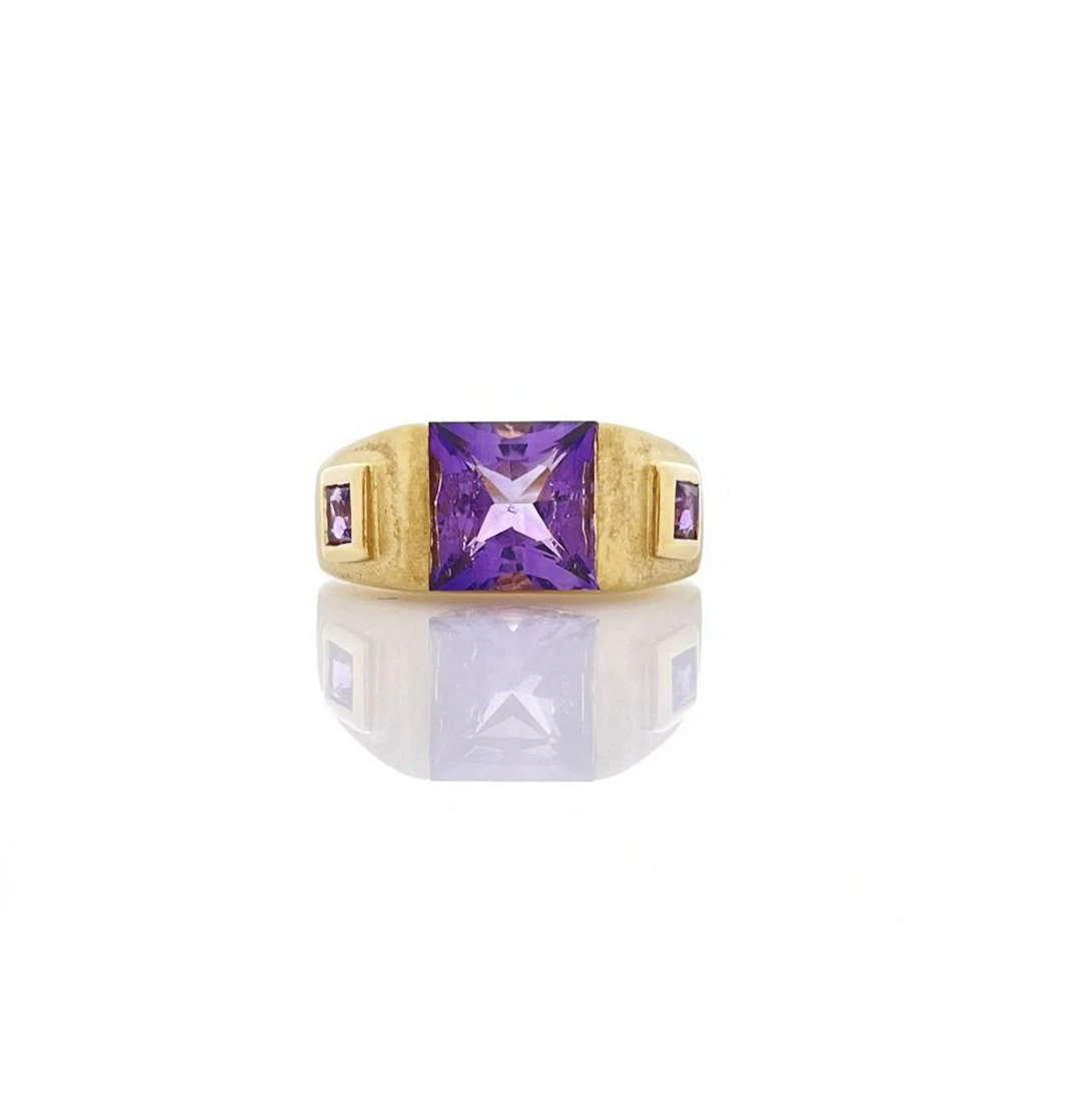 18K YELLOW GOLD 2.03CTTW AMETHYST RING