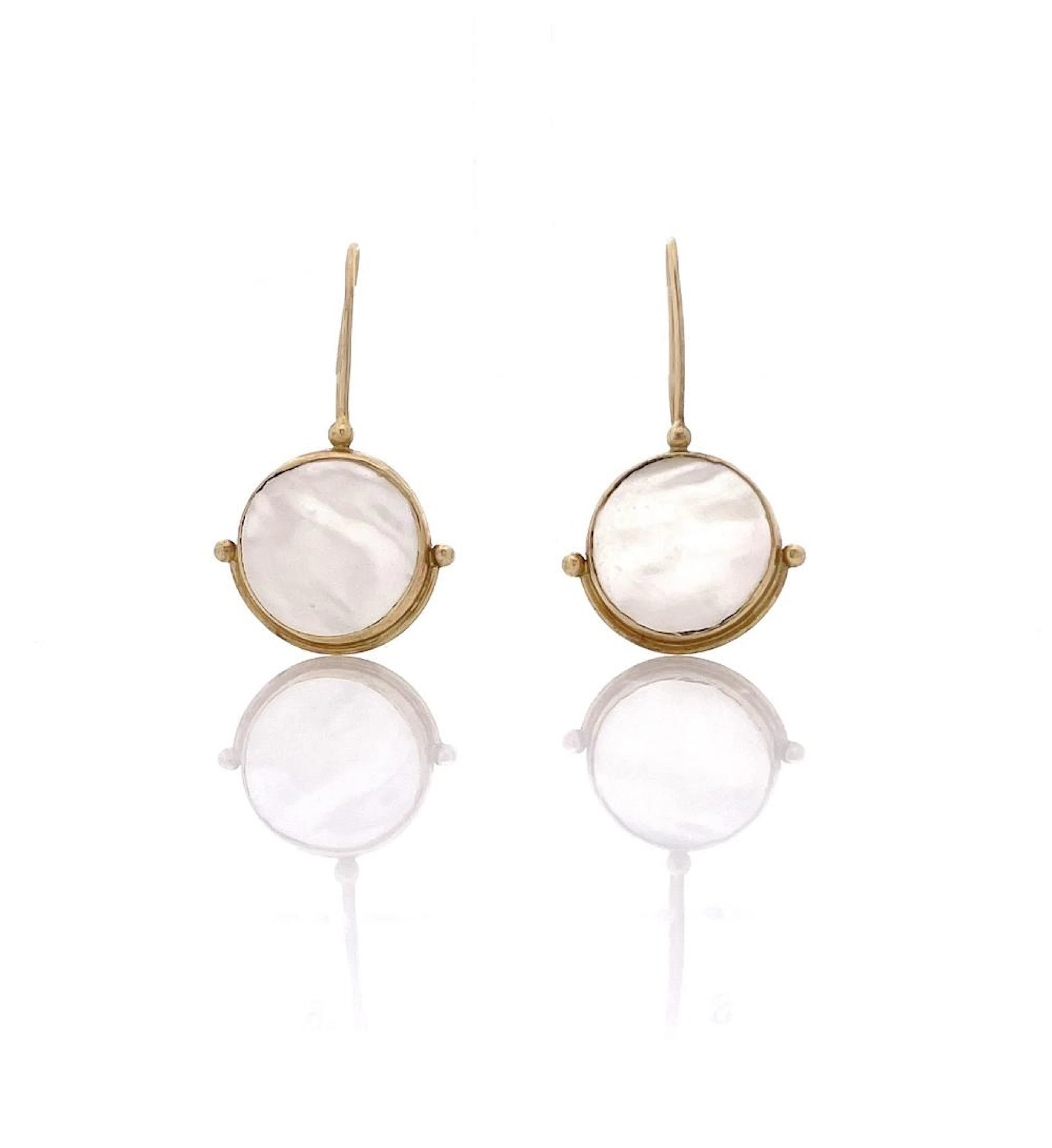 14K YELLOW GOLD MOTHER OF PEARL DISK EARRINGS