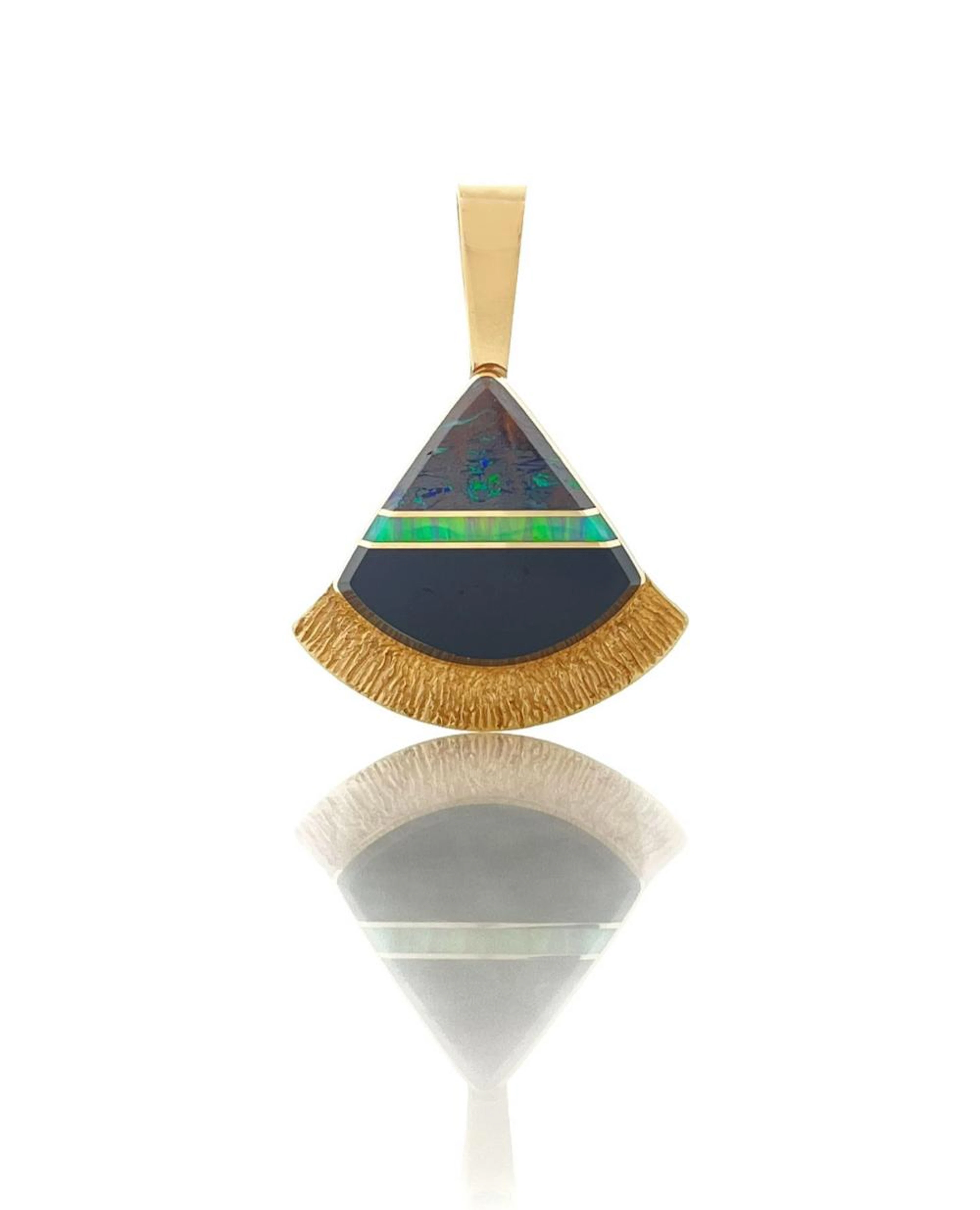 DUANE MAKTIMA LAGUNA-HOPI 14K YELLOW GOLD INLAID BOULDER OPAL & ONYX PENDANT