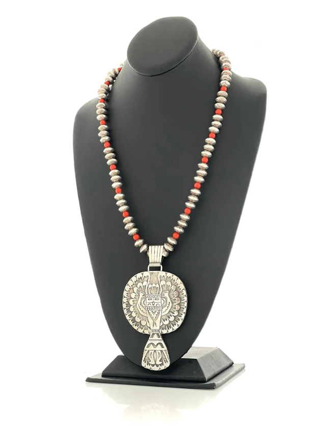 RICHARD SINGER NAVAJO STERLING SILVER CORAL PENDANT NECKLACE