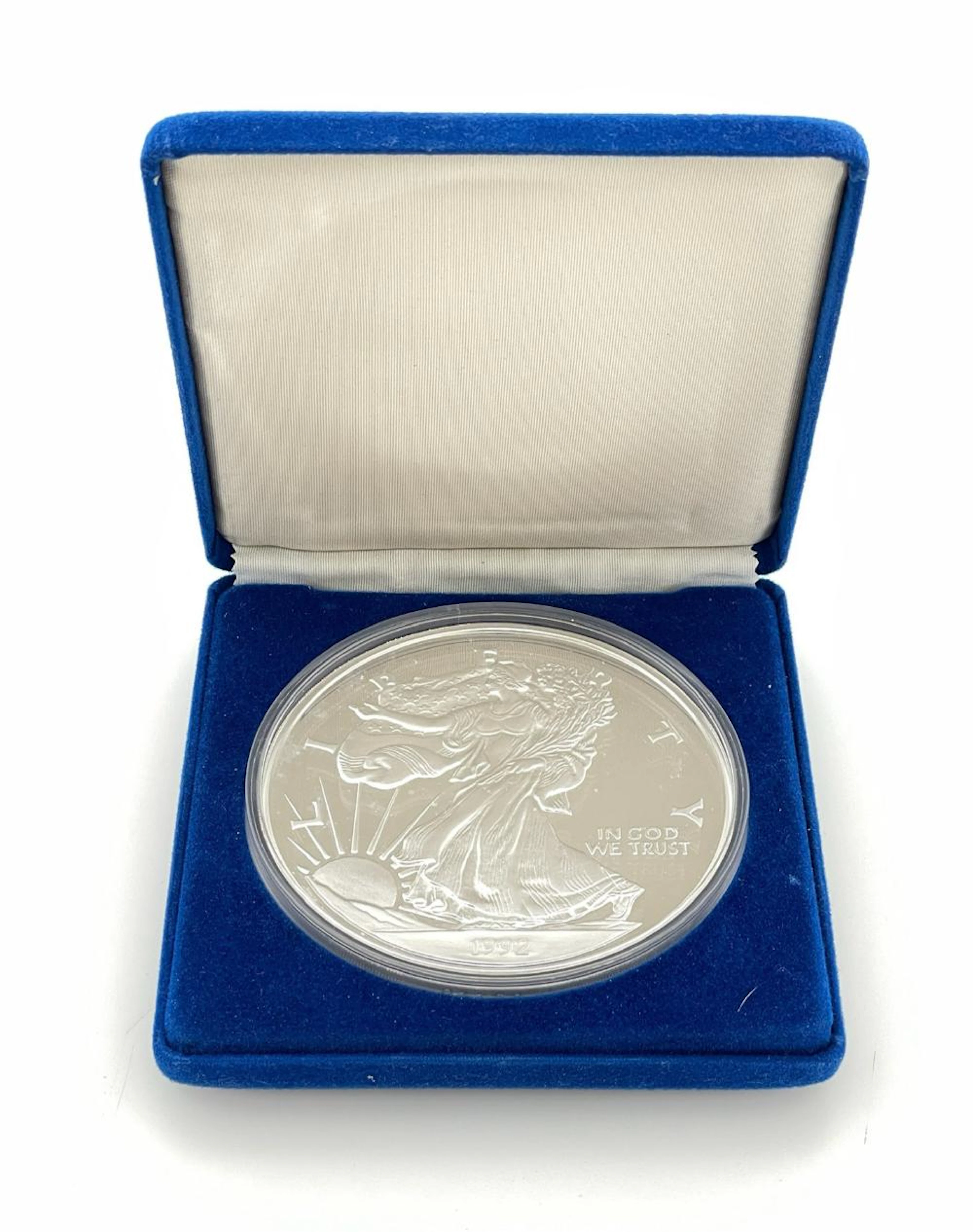 1992 8TROY OZ .999 FINE SILVER AMERICAN SILVER EAGLE PROOF REPLICA ROUND