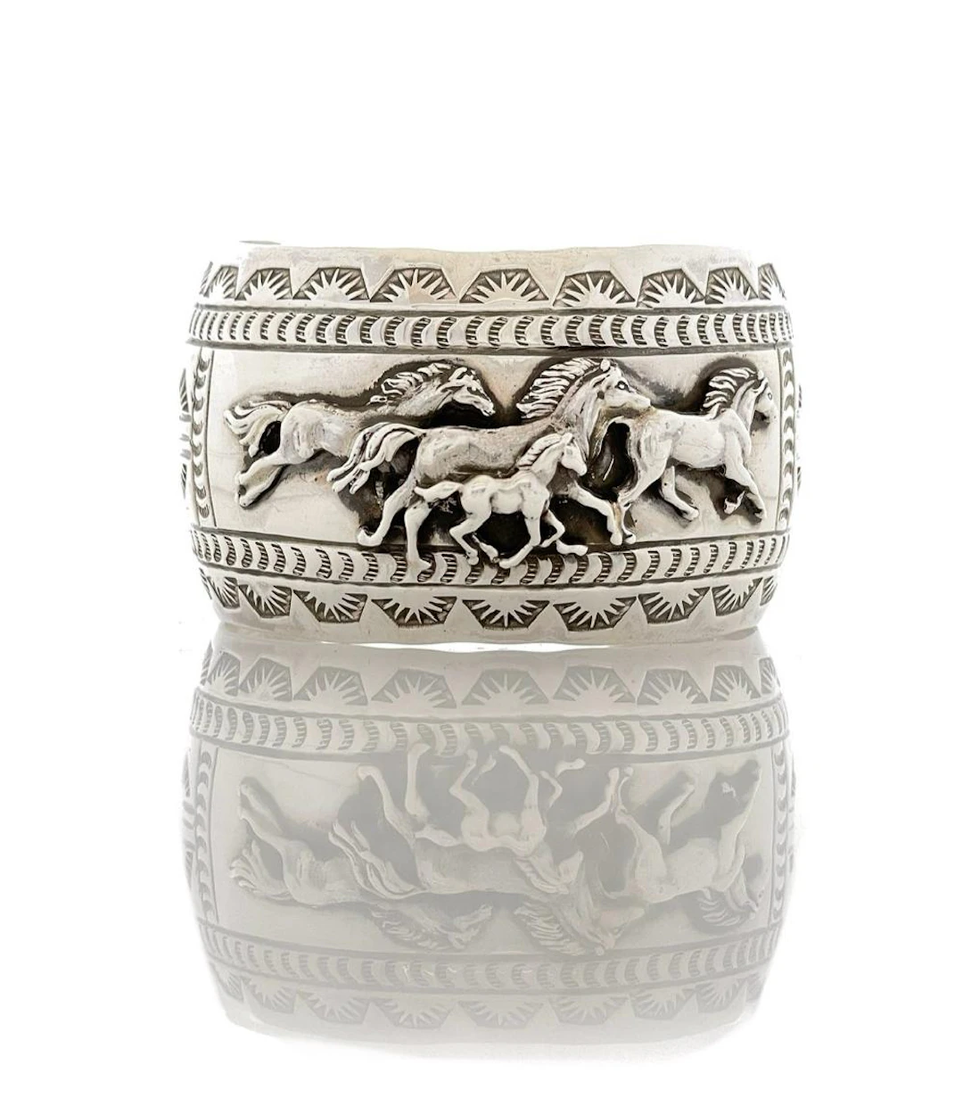 CARSON BLACKGOAT NAVAJO STERLING SILVER "RUNNING HORSES" CUFF