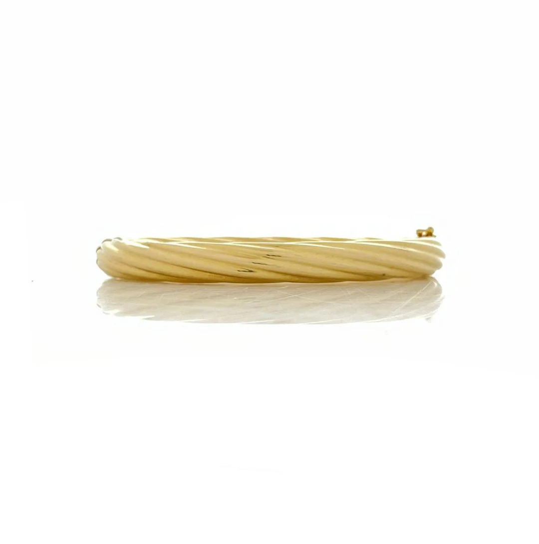 BREV 14K YELLOW GOLD TWIST HINGED BANGLE