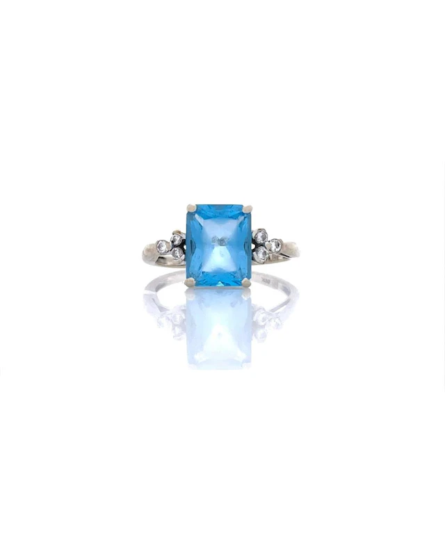 14K WHITE GOLD 2.18CTTW TOPAZ & DIAMOND RING