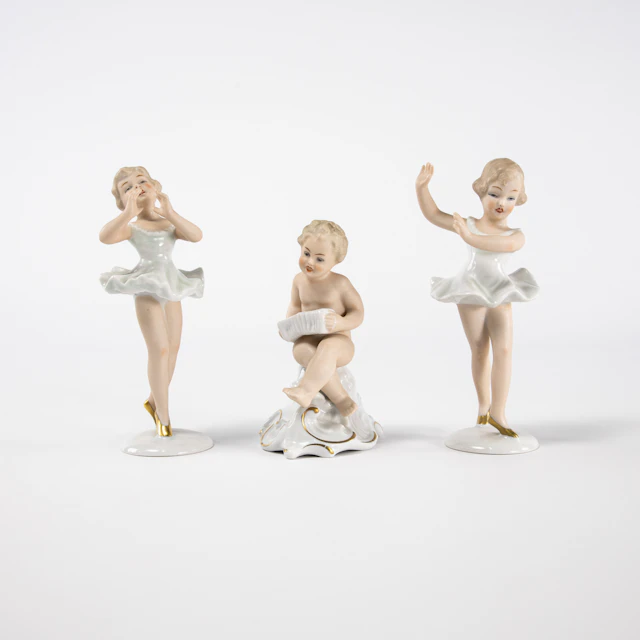 Figuriner, 3 st, Wallendorf, högsta 15 cm