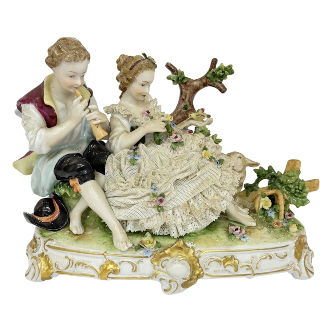 Unterweissbach German Dresden Lace Couple Figurine