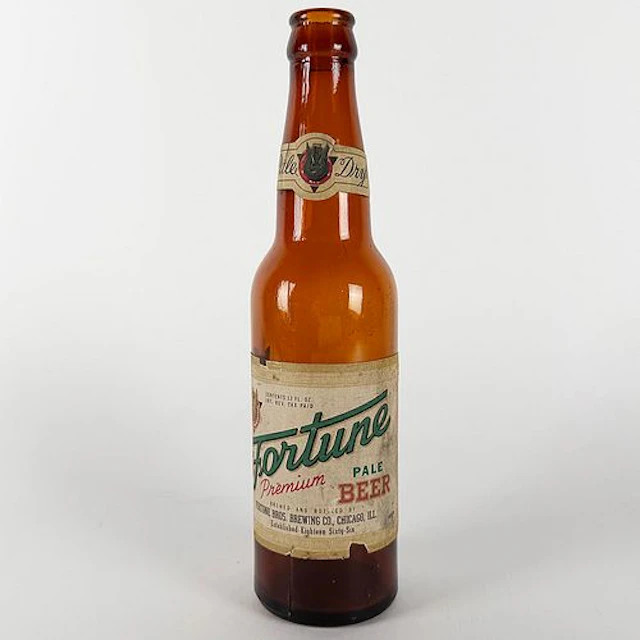 Fortune Premium Pale Beer 12 oz. IRTP Amber Labeled Bottle CHICAGO