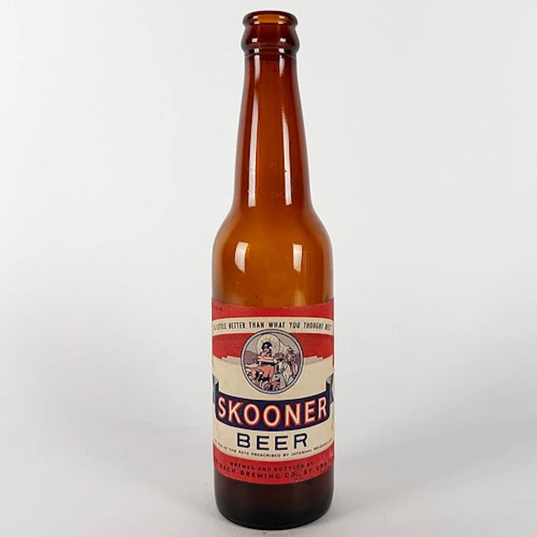 Skooner Beer IRTP Amber Labeled Bottle FISCHBACH ST. CHARLES