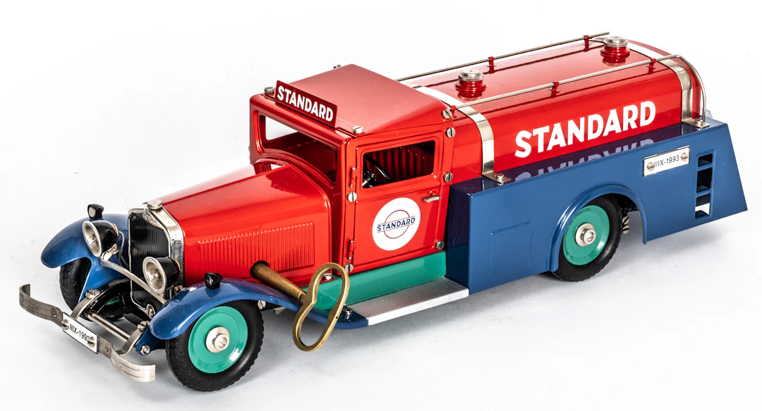 Lot 374: MÄRKLIN "STANDARD" TANK CAR