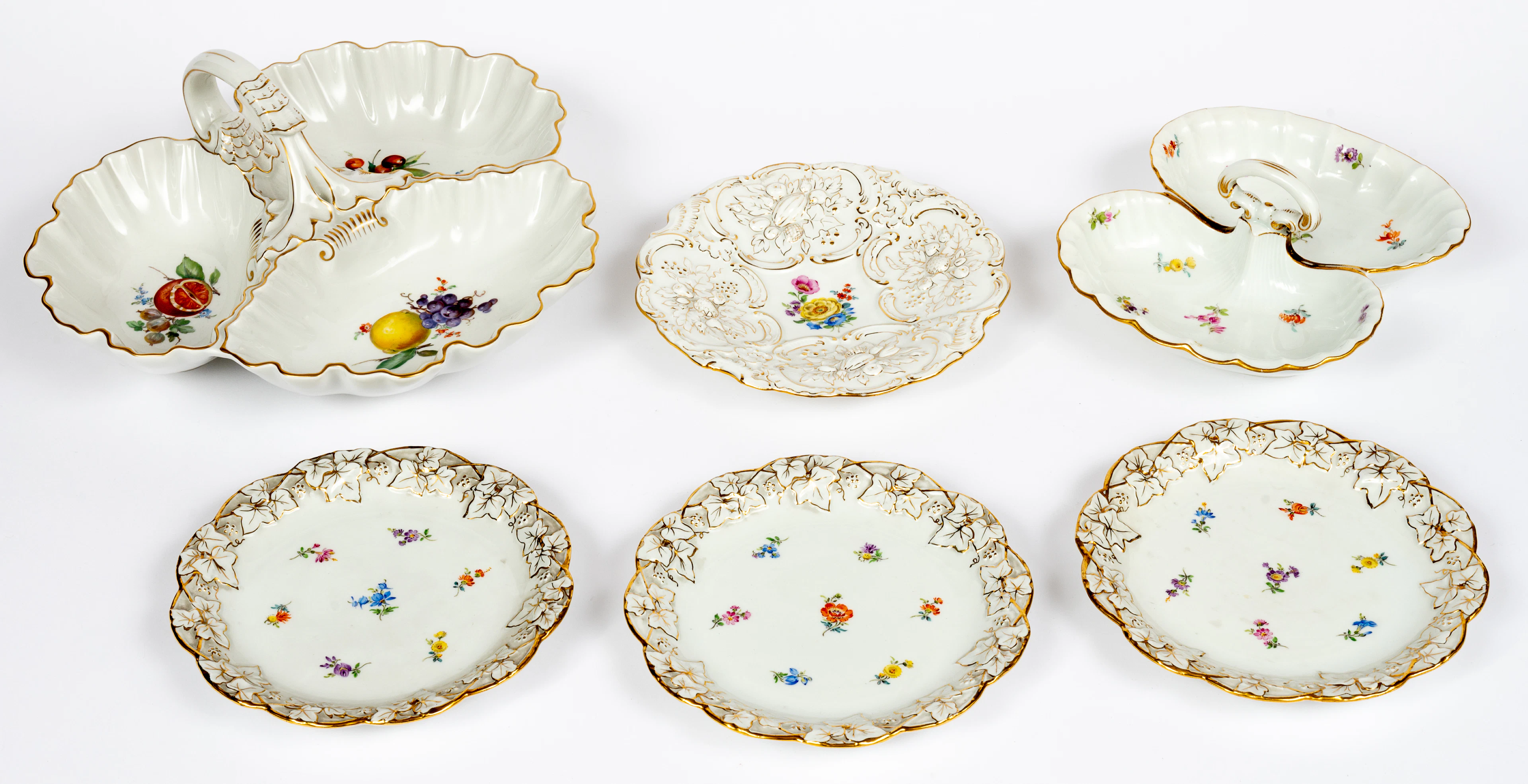 Lot 225: LOT OF MEISSEN PORCELAIN
