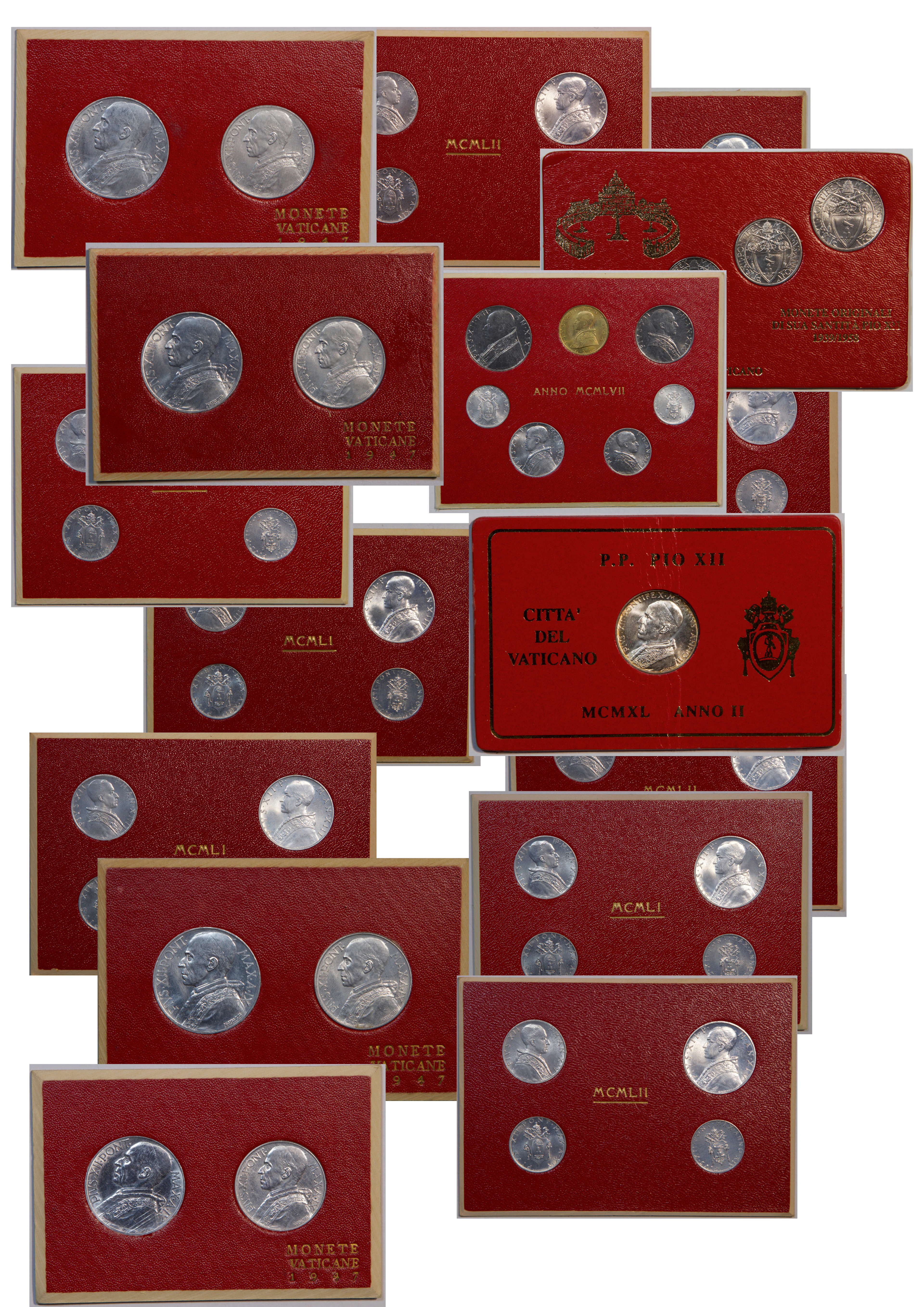 Lot 81: LARGE LOT OF CIRCULATION COINS OF POPE Pius XII (1939–1958)